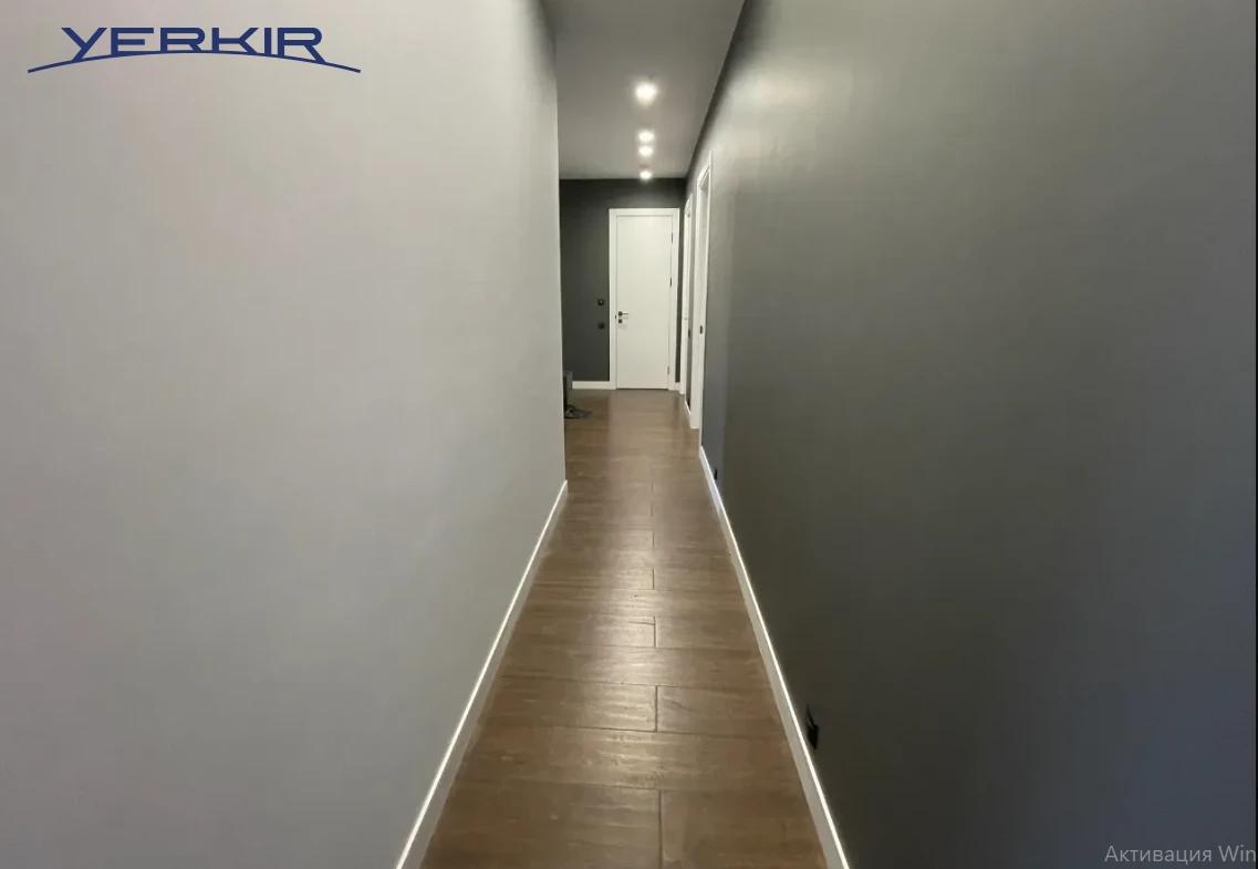 Apartments Code: 10+412379