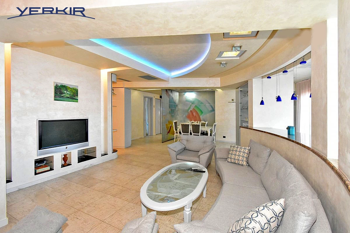 Apartments Code: 2+408137