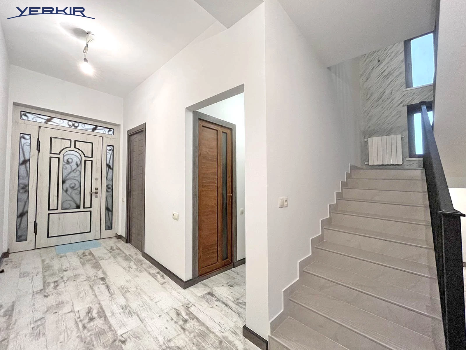 Առանձնատներ Կոդ` 3+511059