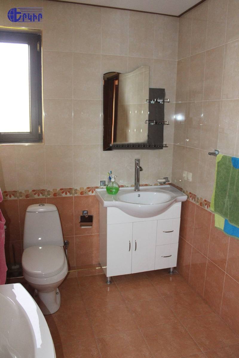 Առանձնատներ Կոդ` 5+50448