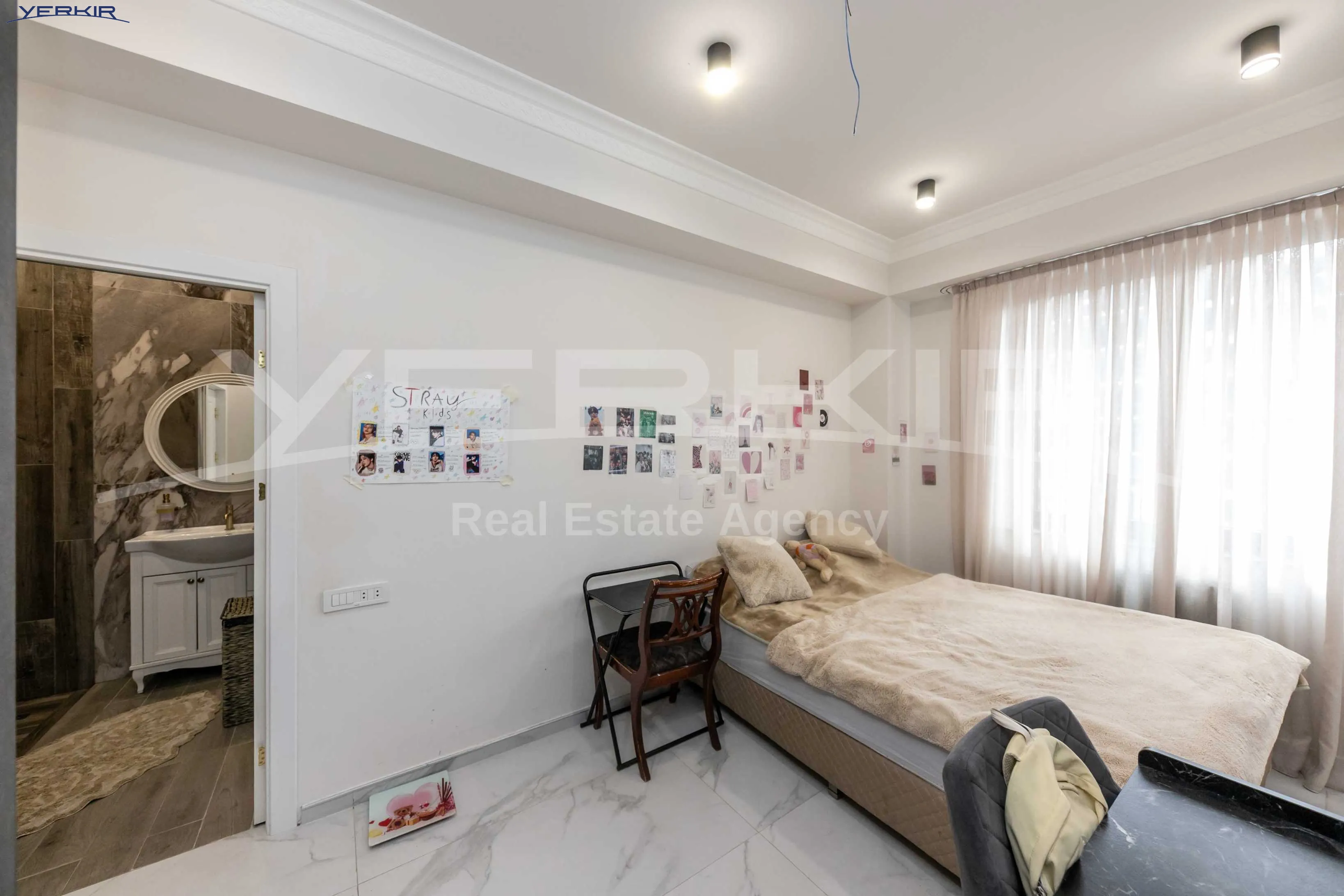Բնակարաններ Կոդ` 9+3966445