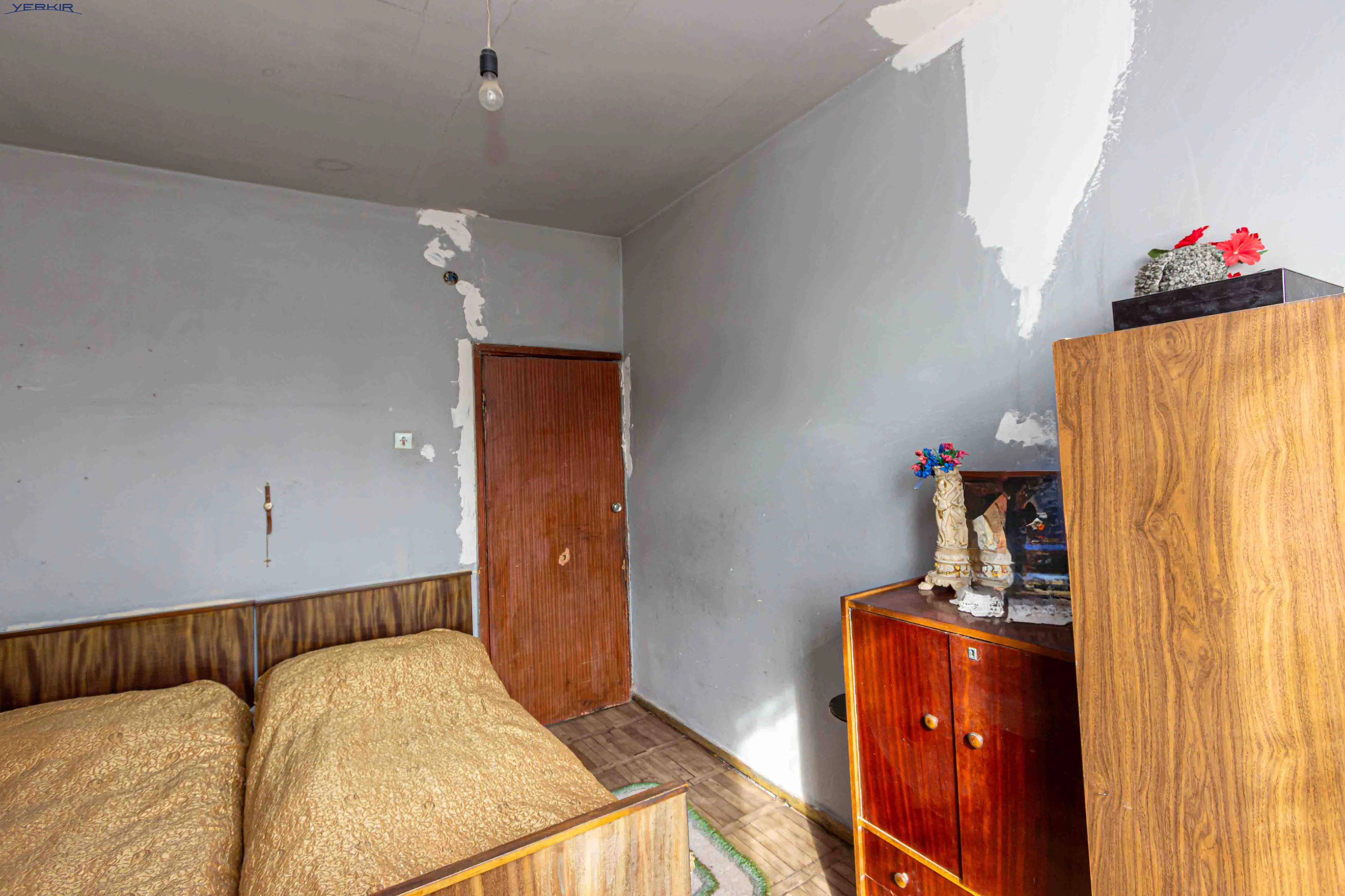 Apartments Code: 9+3346291