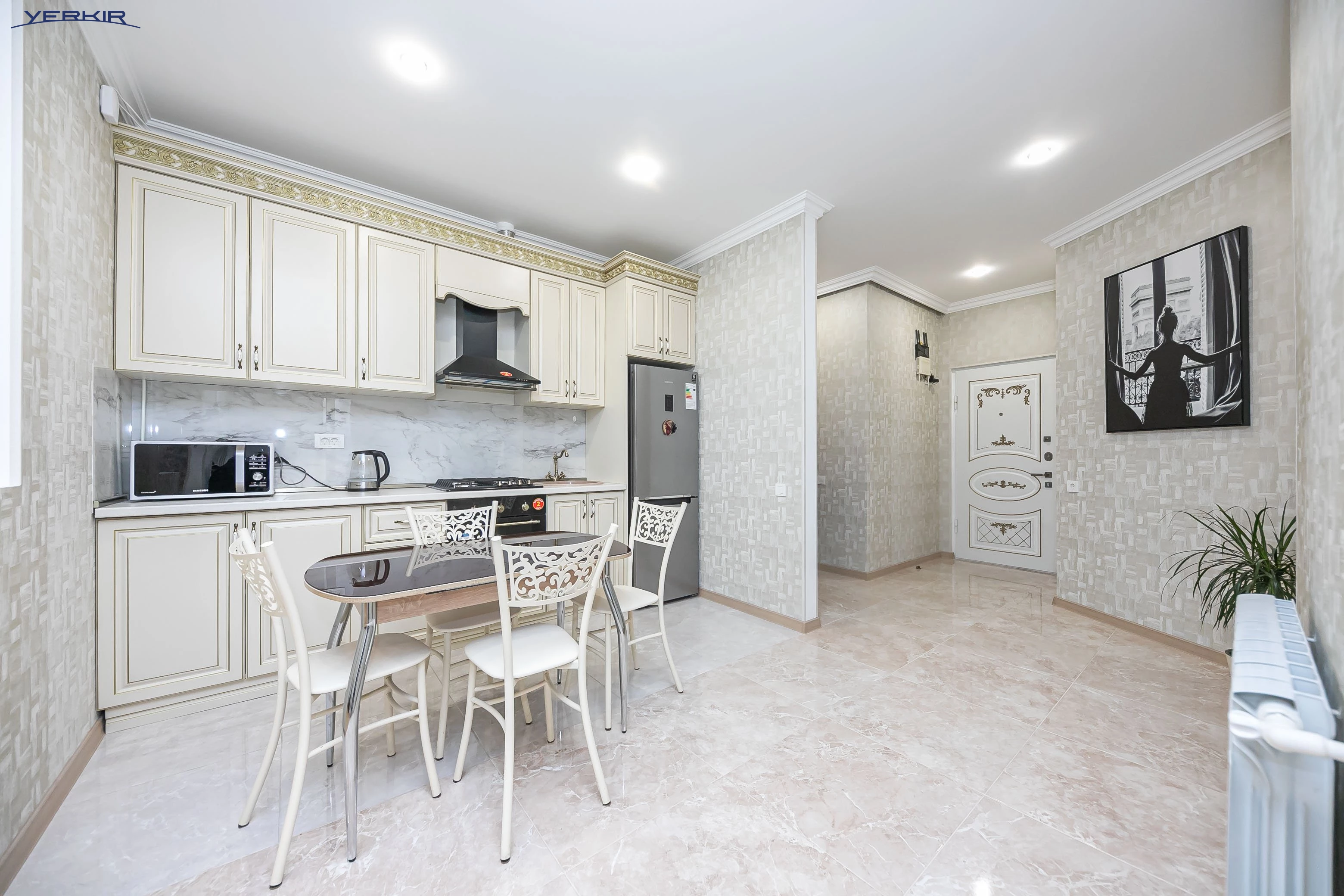 Բնակարաններ Կոդ` 2+220665