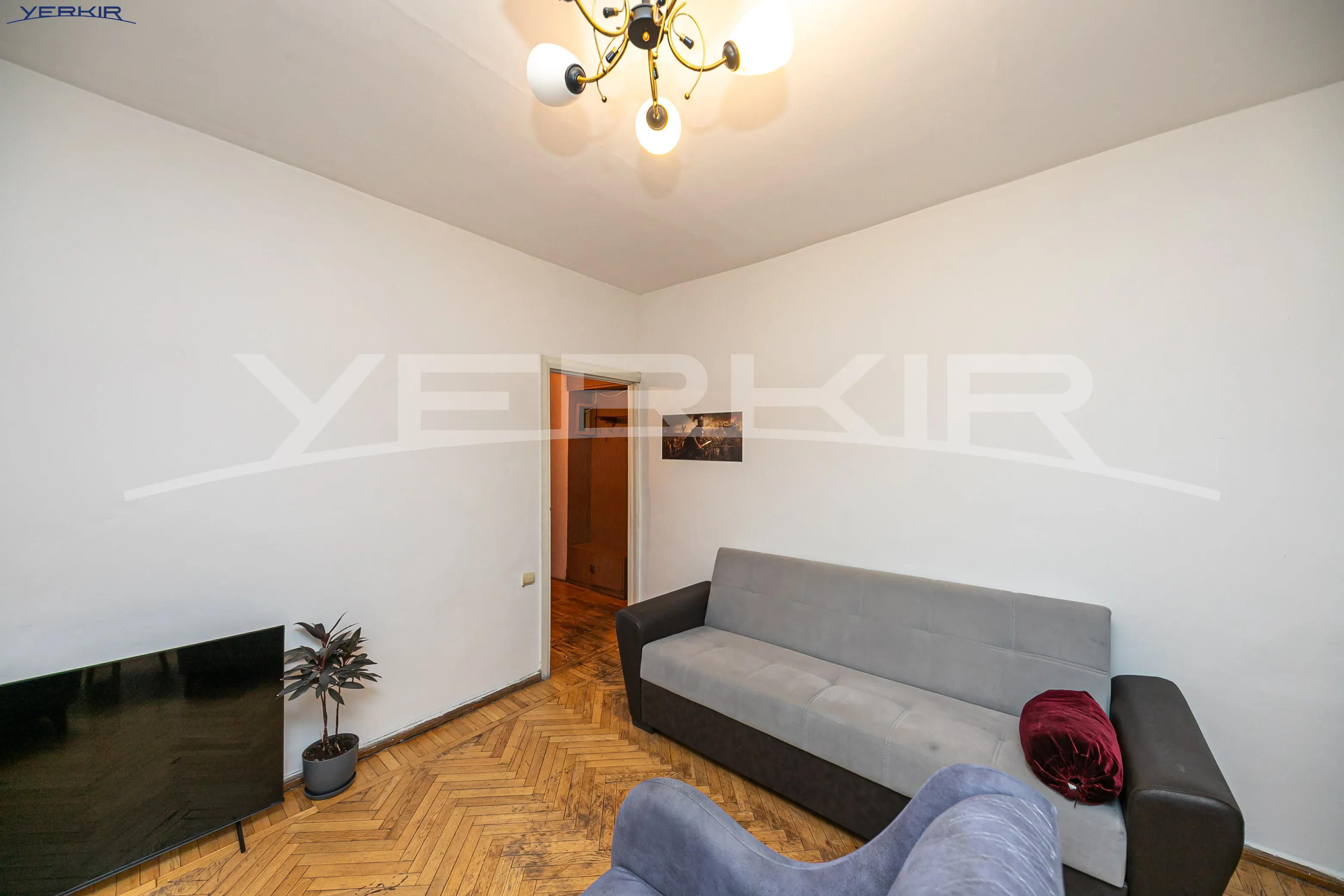 Apartments Code: 10+2862073