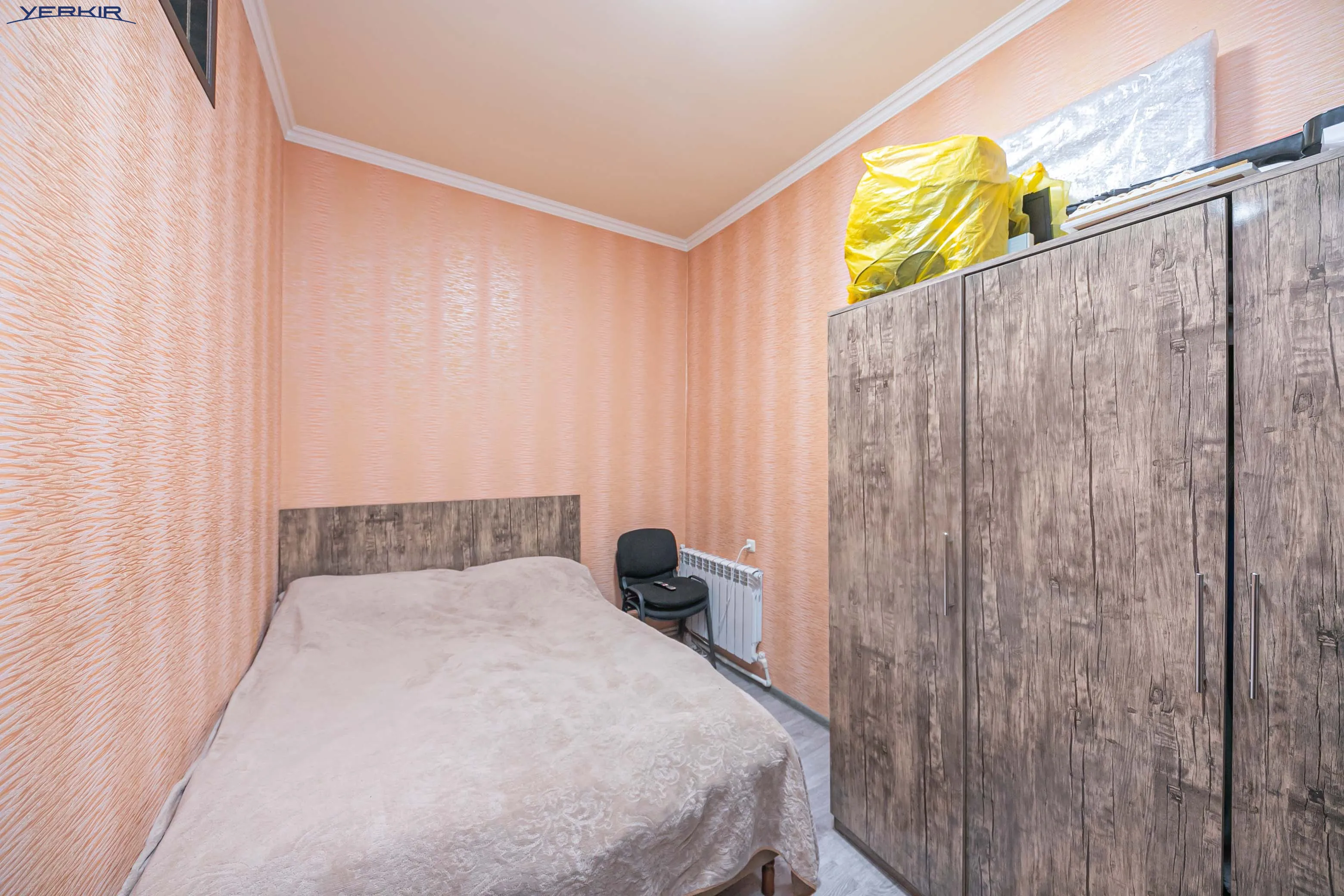 Բնակարաններ Կոդ` 9+1367519