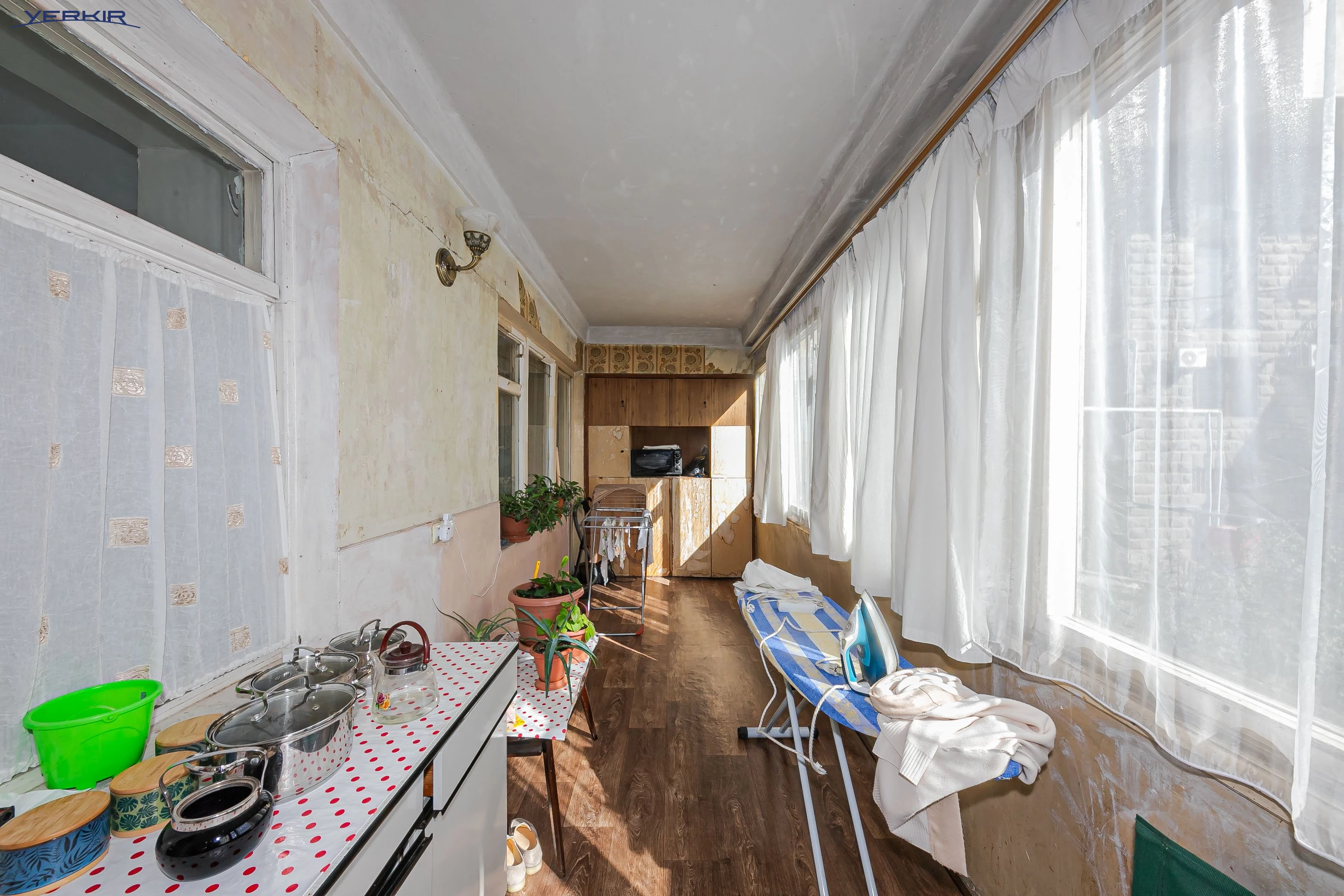 Apartments Code: 9+420195