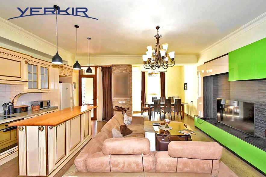 Apartments Code: 5+308400