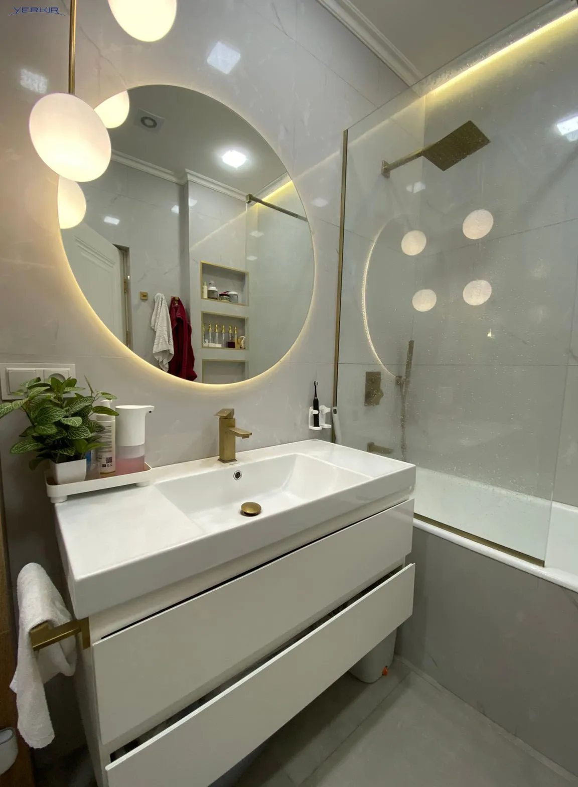 Квартиры Код 3+3800977