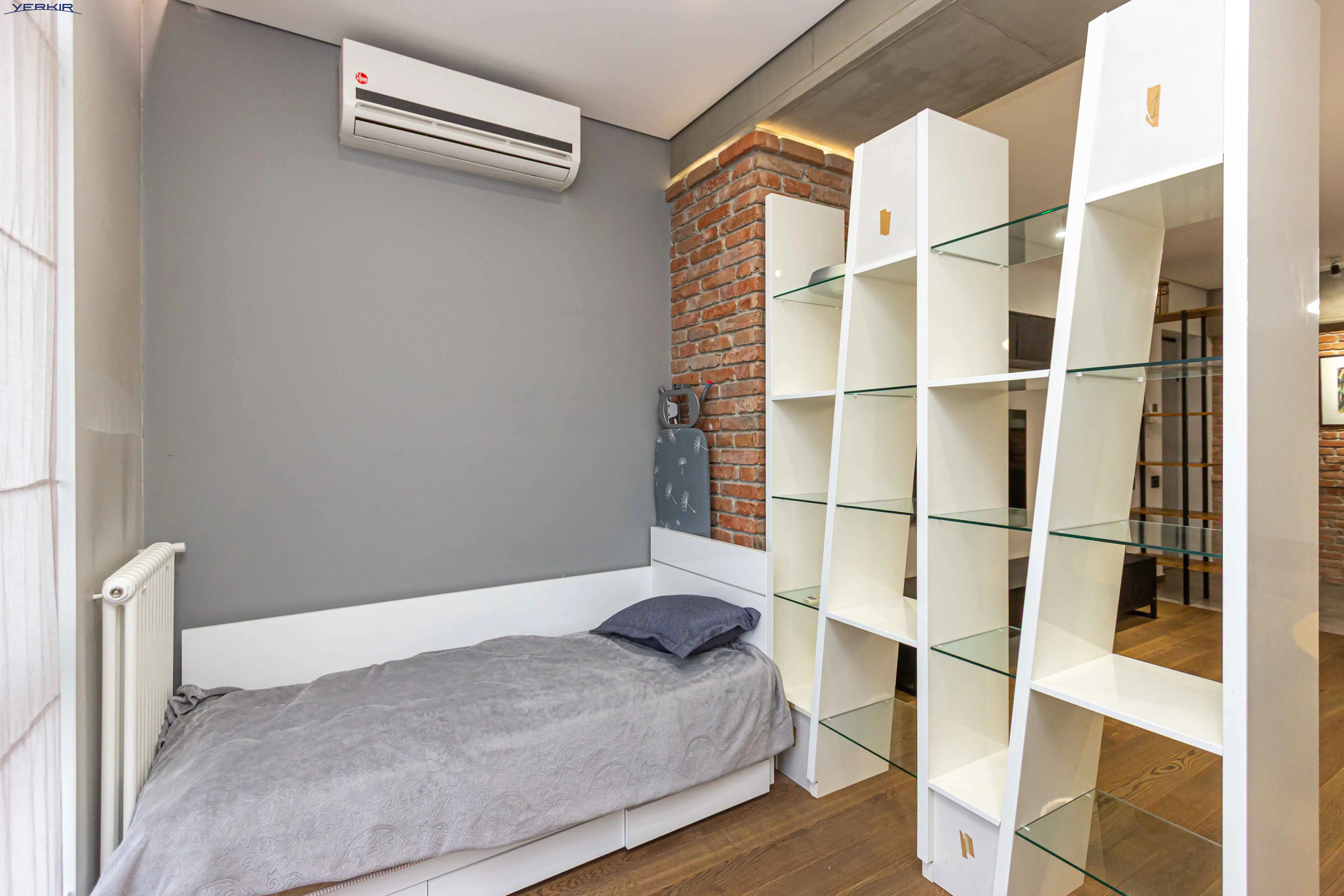 Apartments Code: 3+2478943