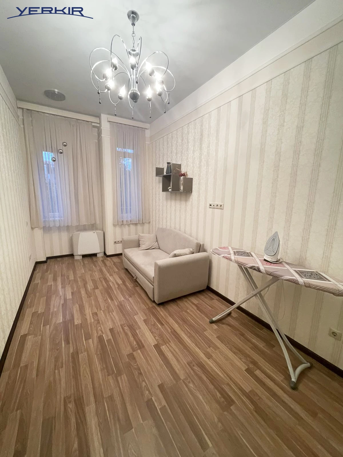 Բնակարաններ Կոդ` 5+313526