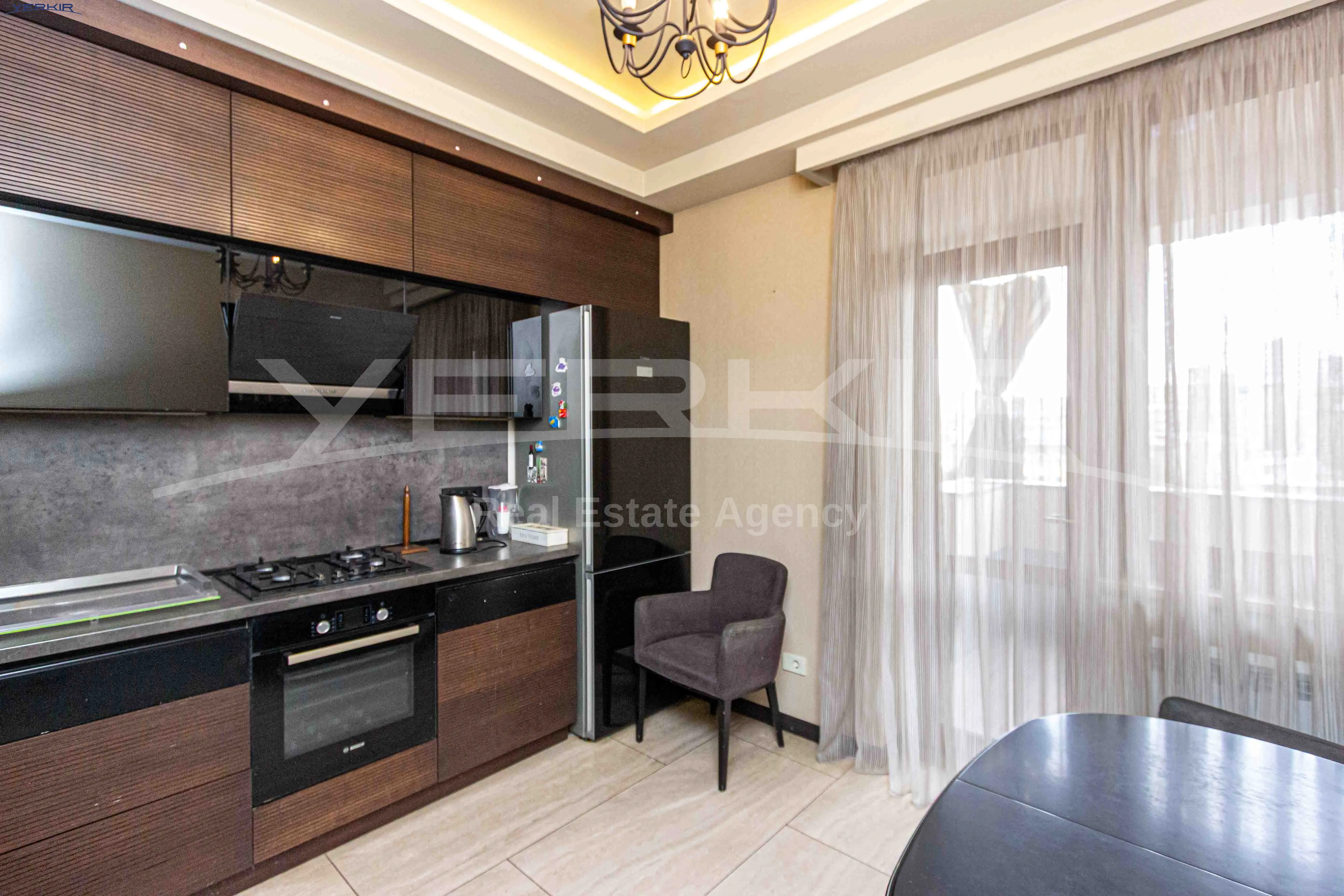 Apartments Code: 5+3508627