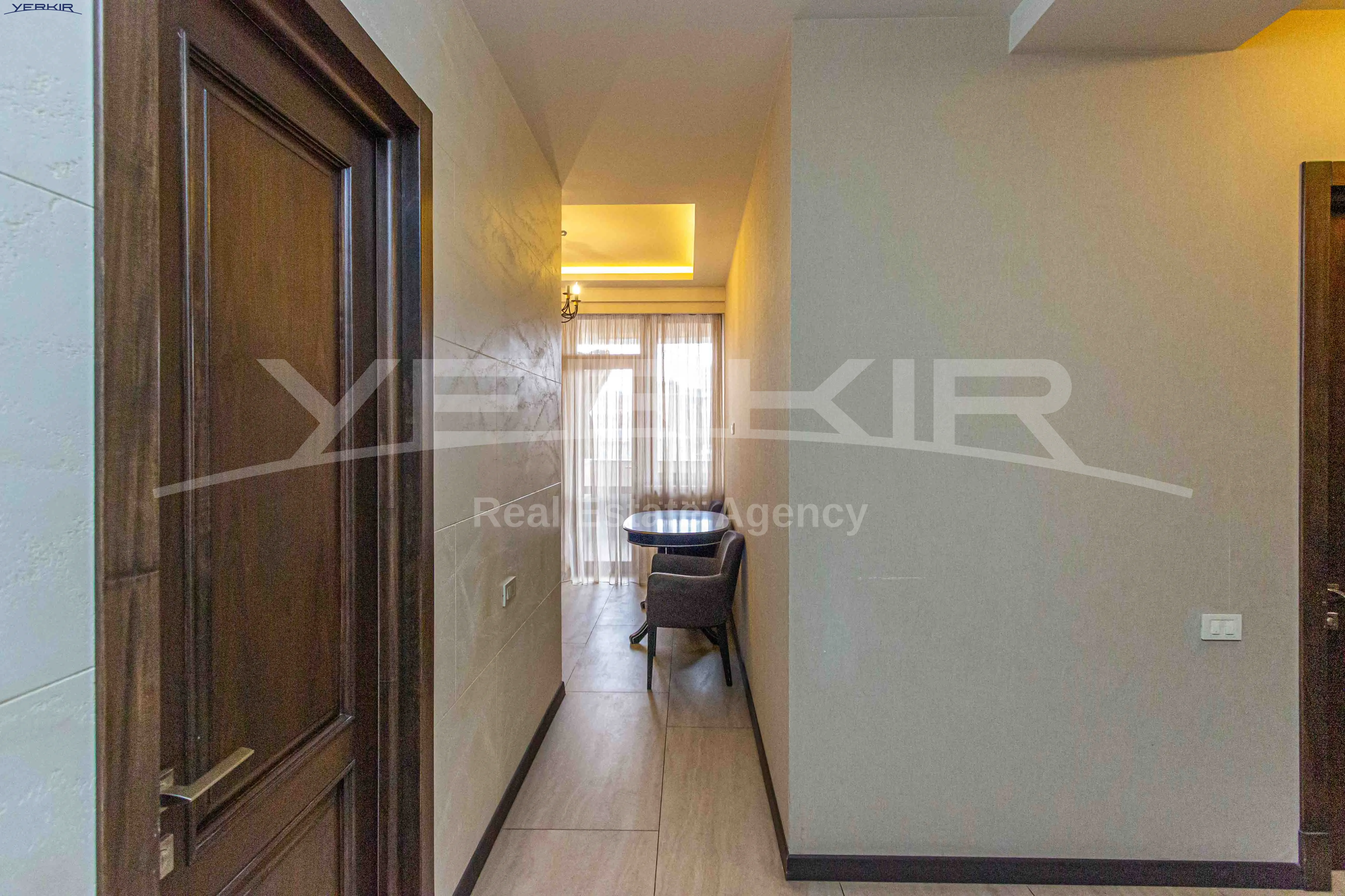 Apartments Code: 5+3508627