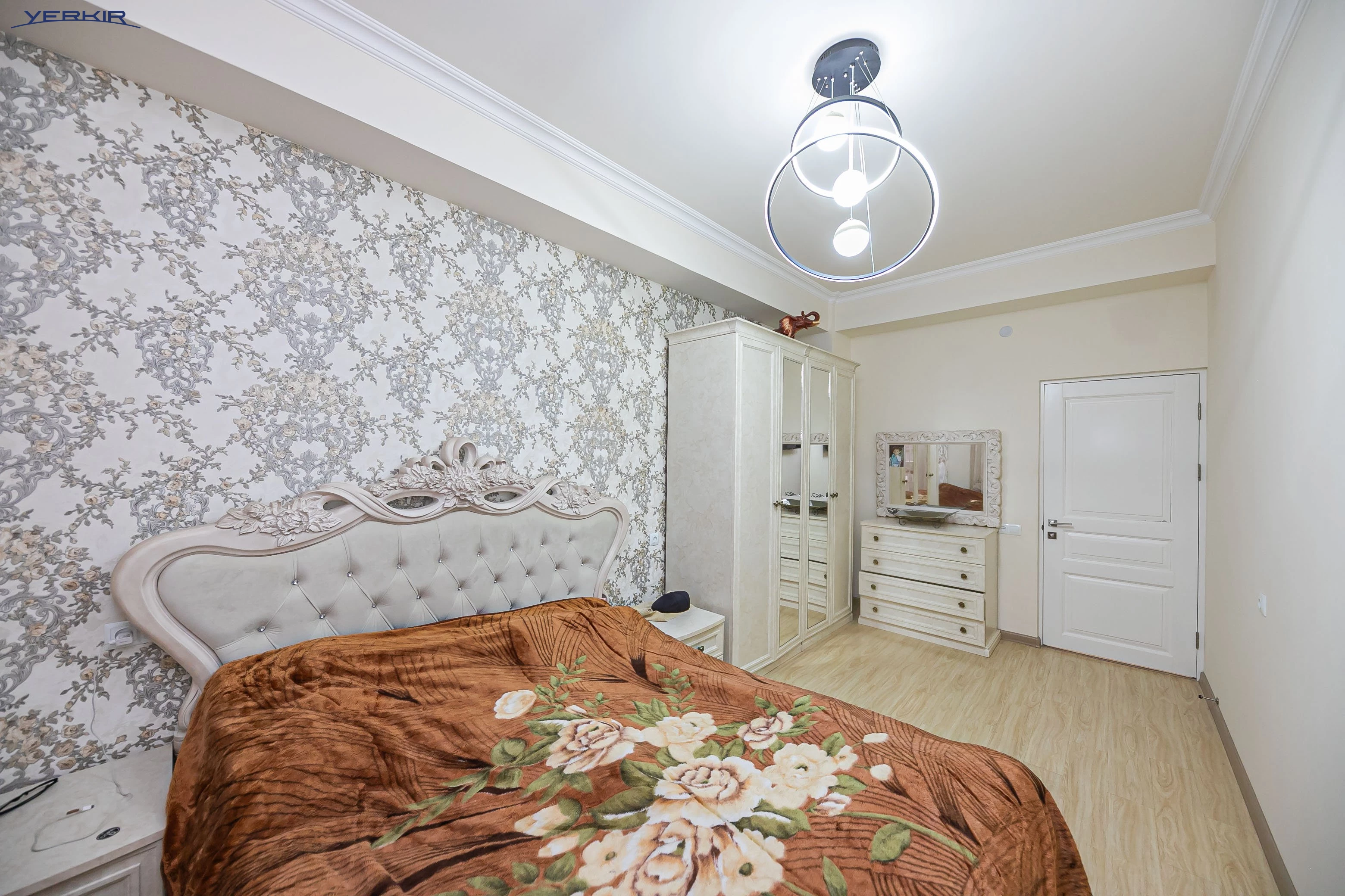 Բնակարաններ Կոդ` 2+420859