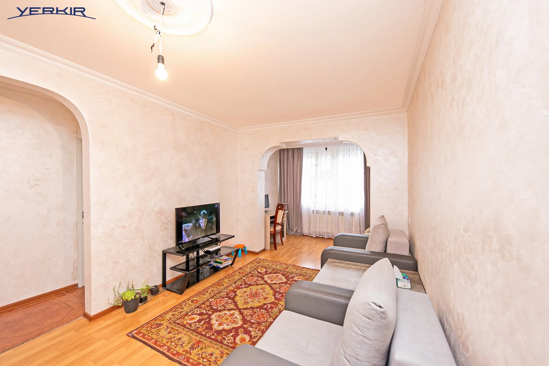 Apartments Code: 9+3737273