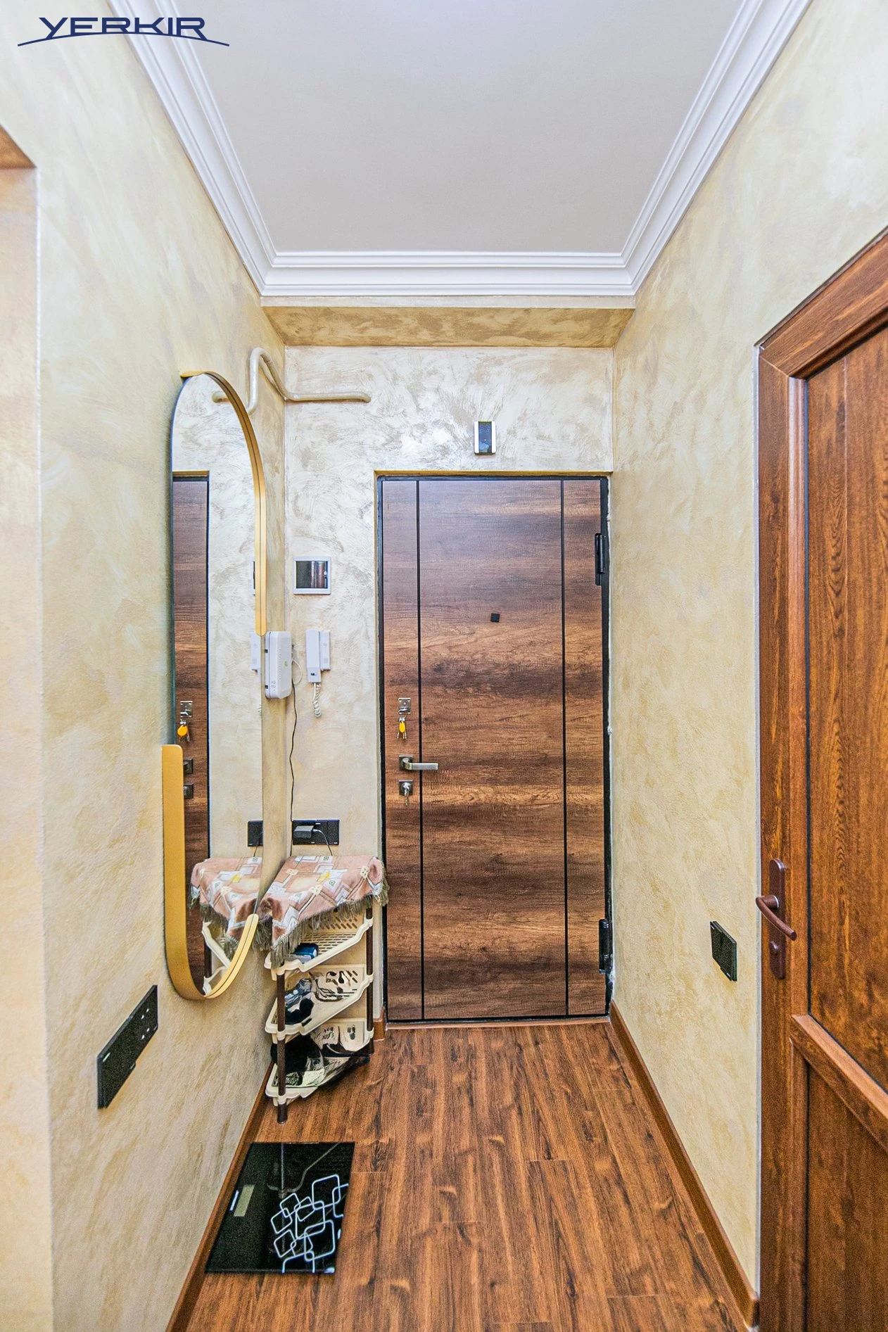 Բնակարաններ Կոդ` 9+118944