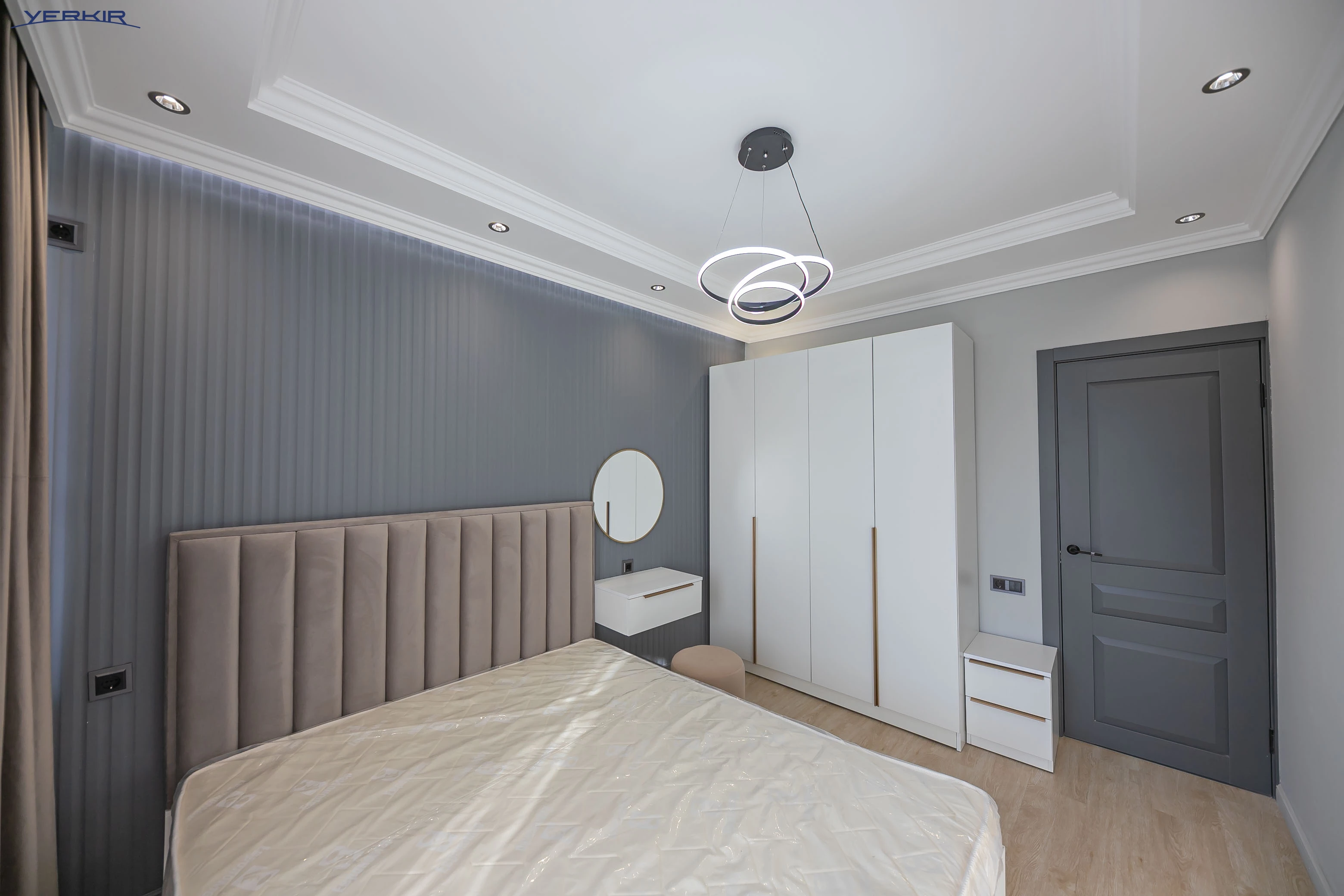 Квартиры Код 5+221693