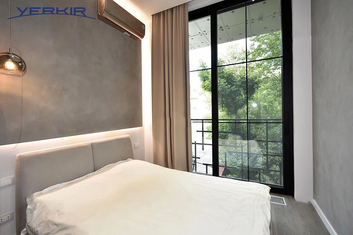 Բնակարաններ Կոդ` 5+214833