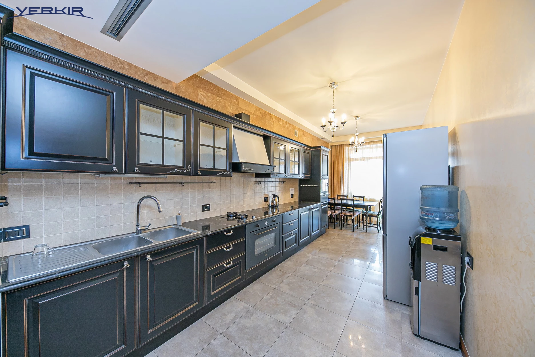 Apartments Code: 5+317840