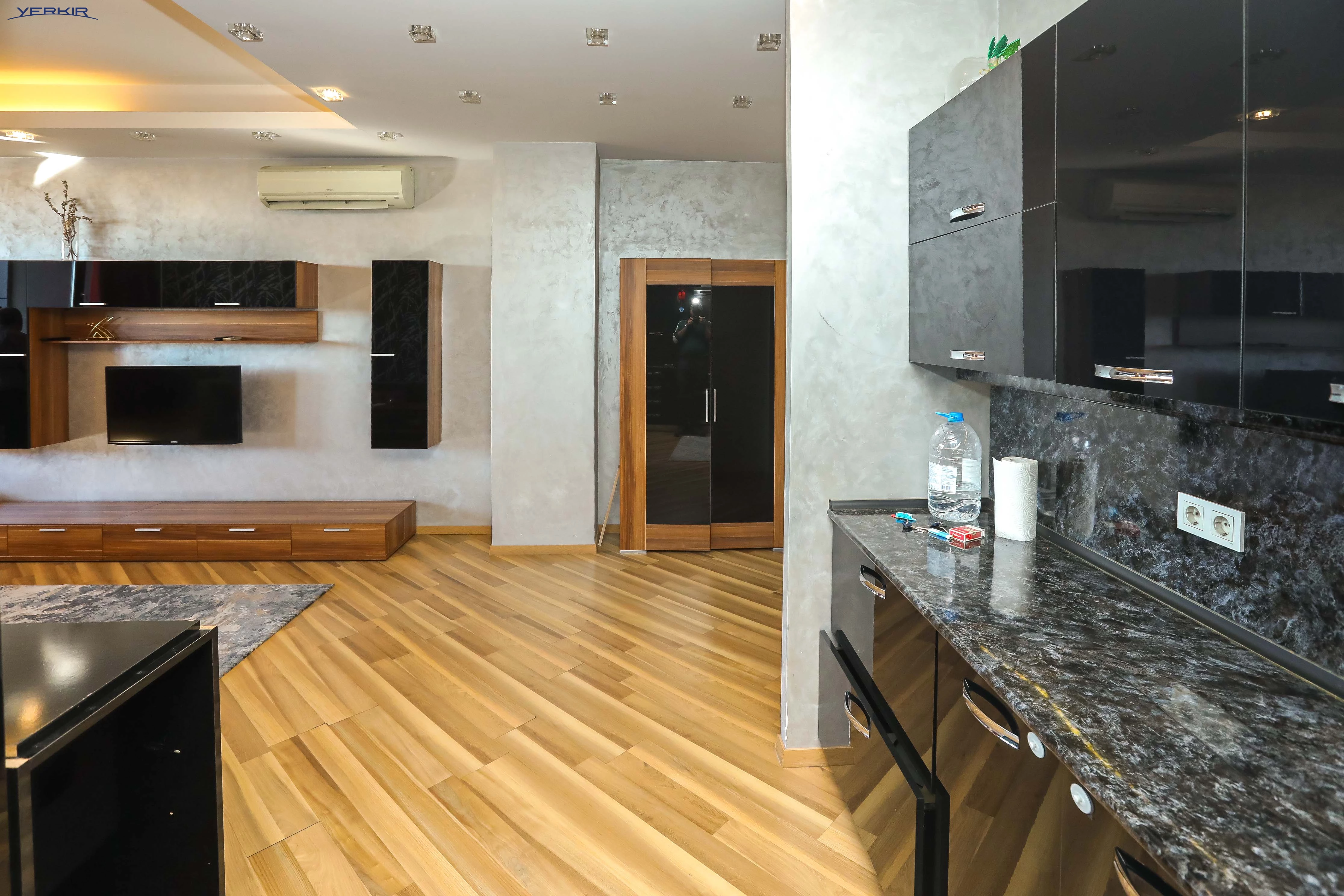 Apartments Code: 10+320880