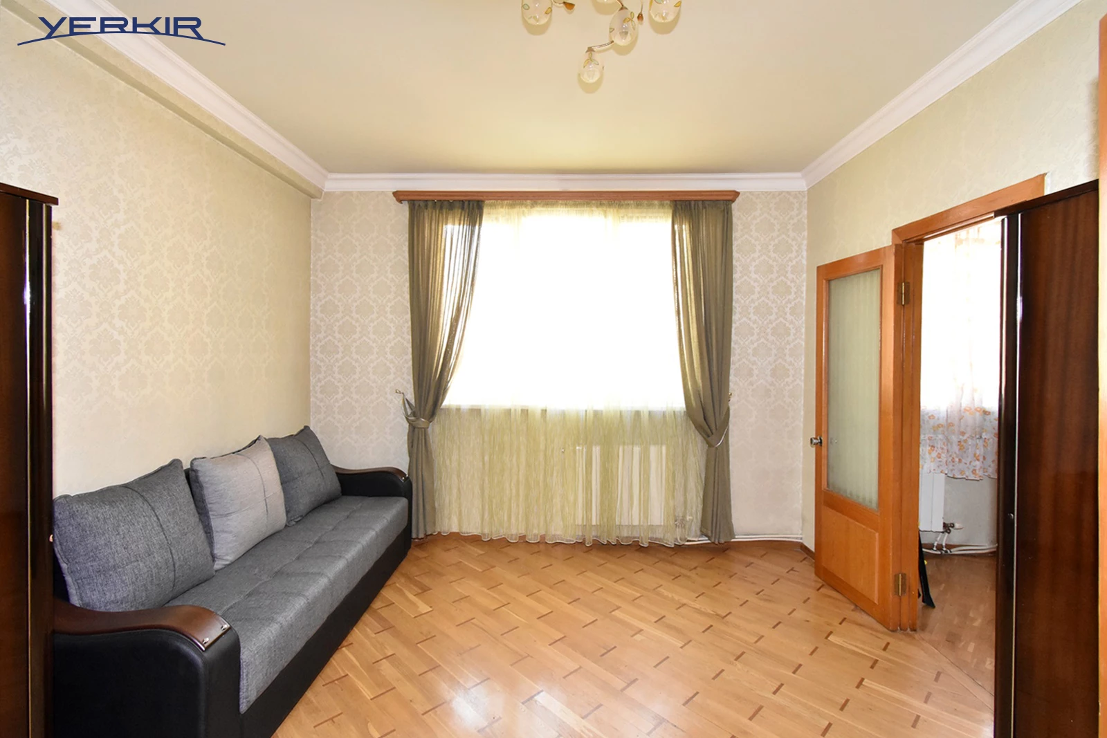 Բնակարաններ Կոդ` 1+220685