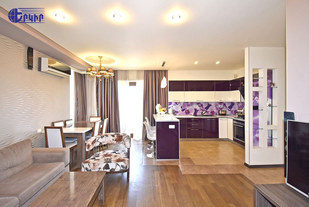 Apartments Code: 10+302298