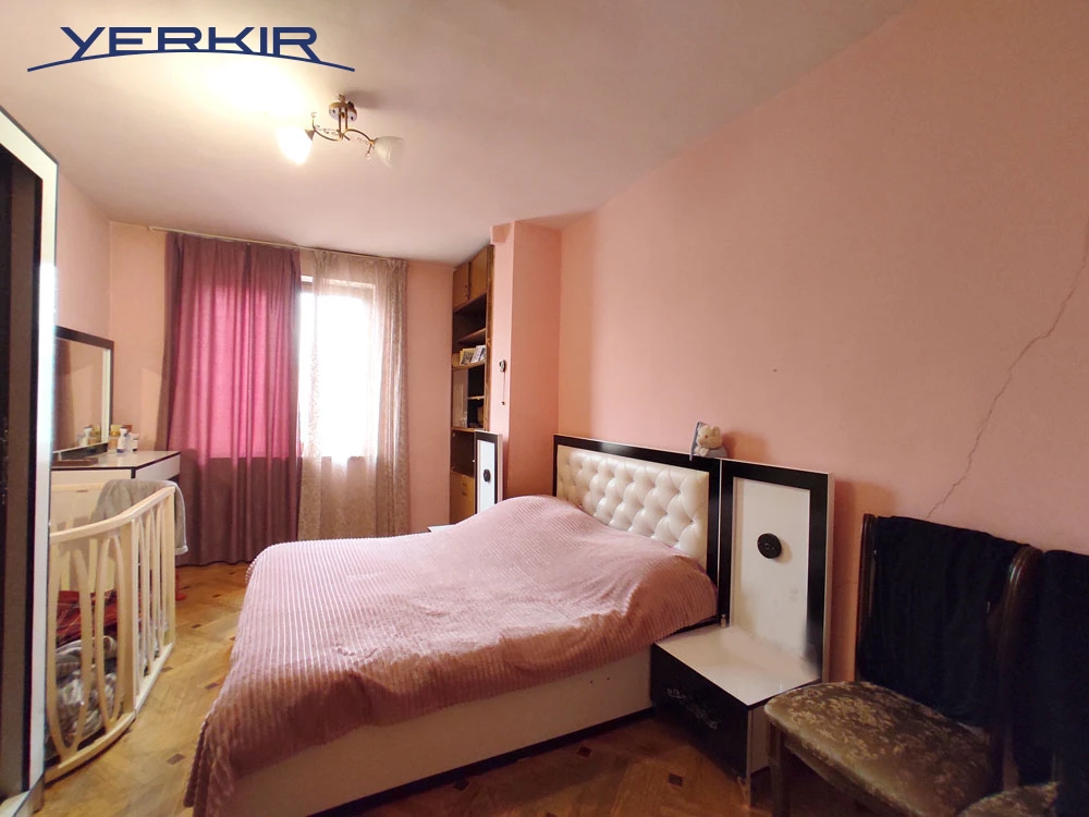 Բնակարաններ Կոդ` 10+308470