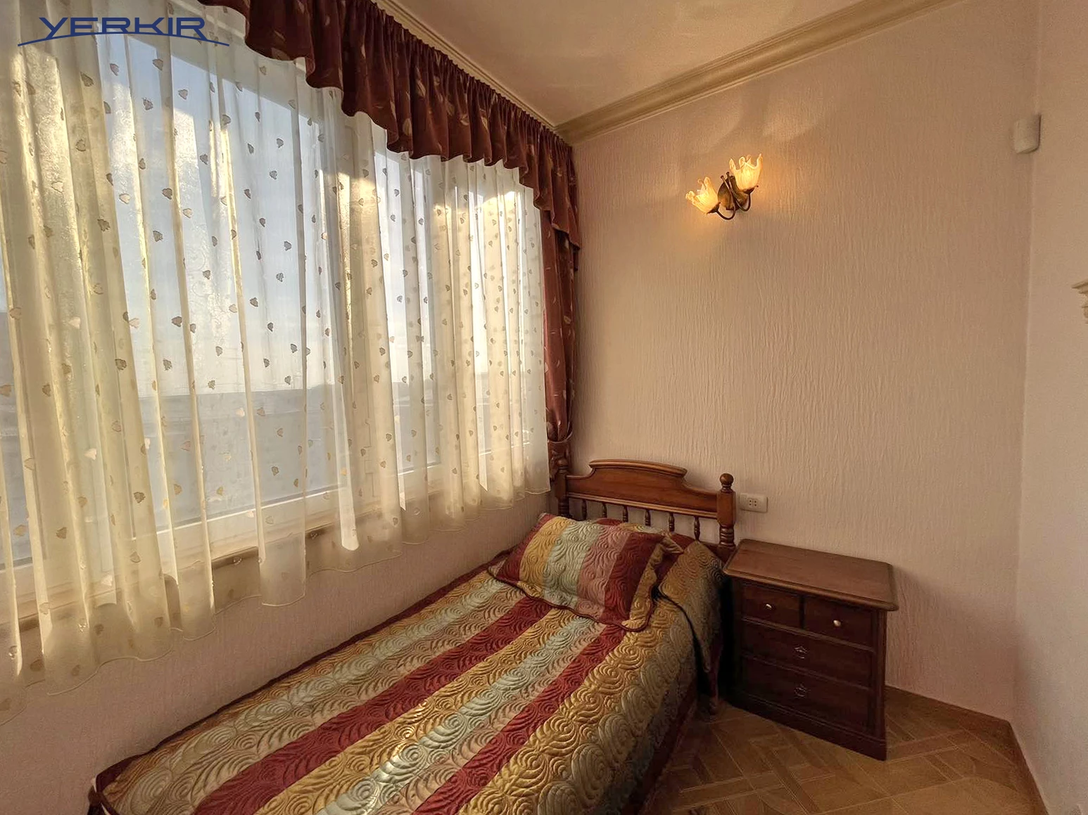 Բնակարաններ Կոդ` 3+814595