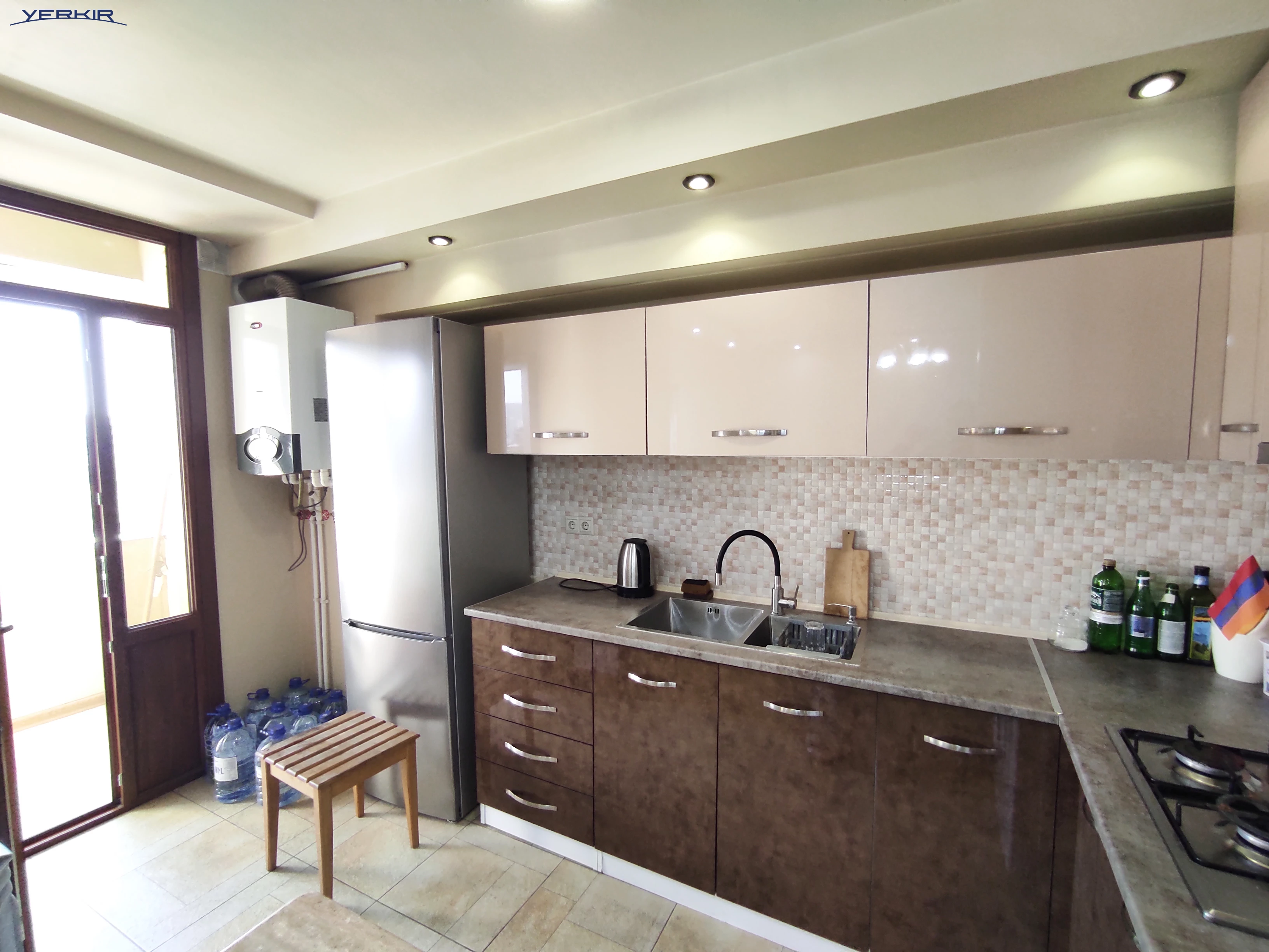 Apartments Code: 5+30422