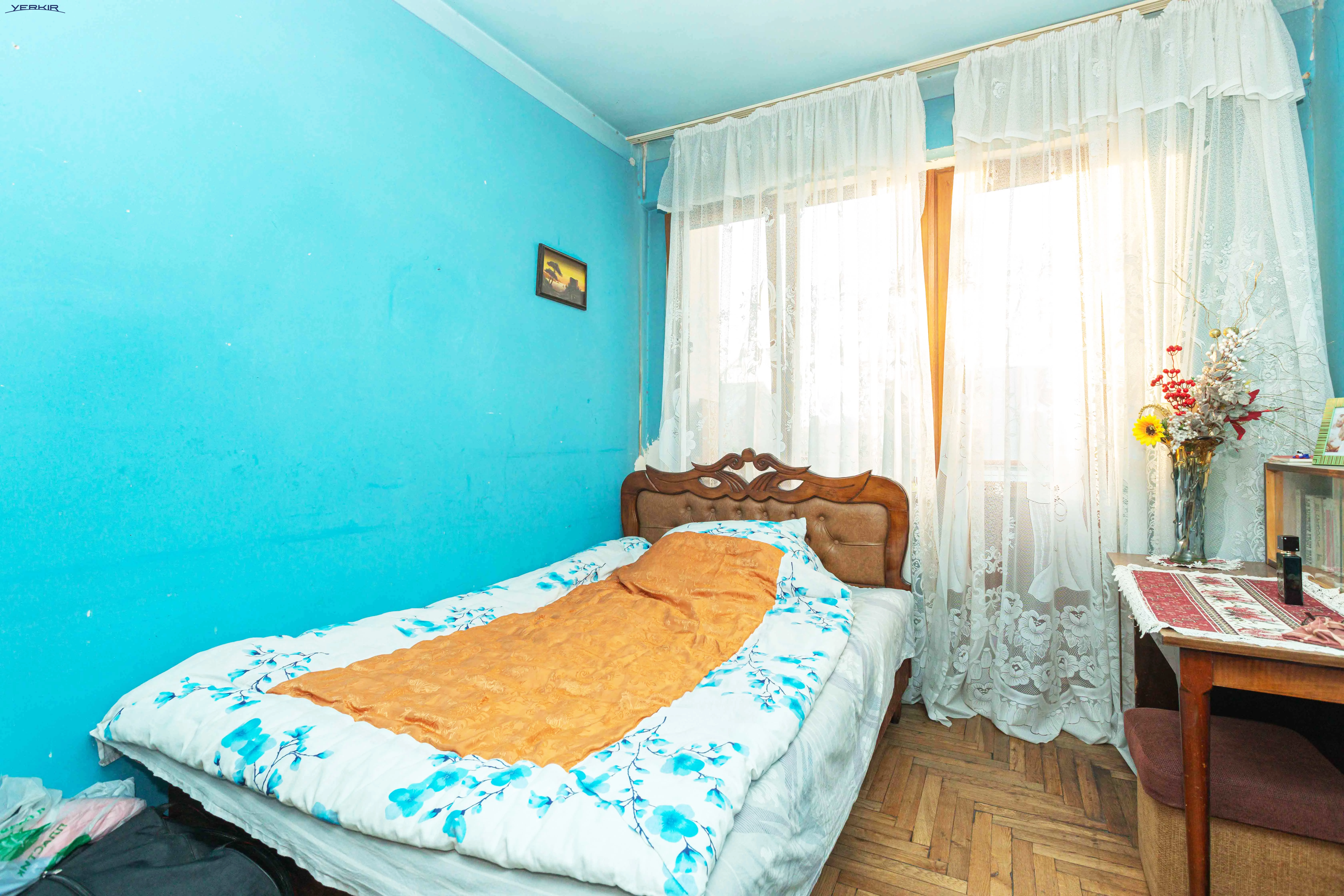 Apartments Code: 10+319279