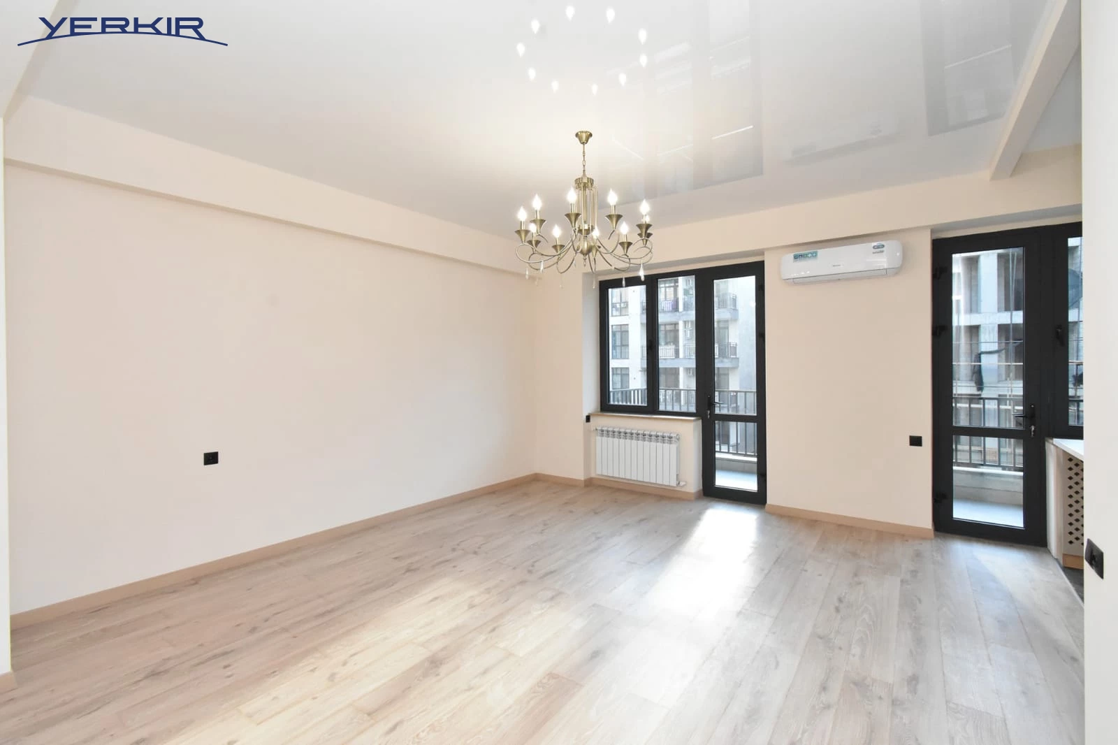 Apartments Code: 5+221474