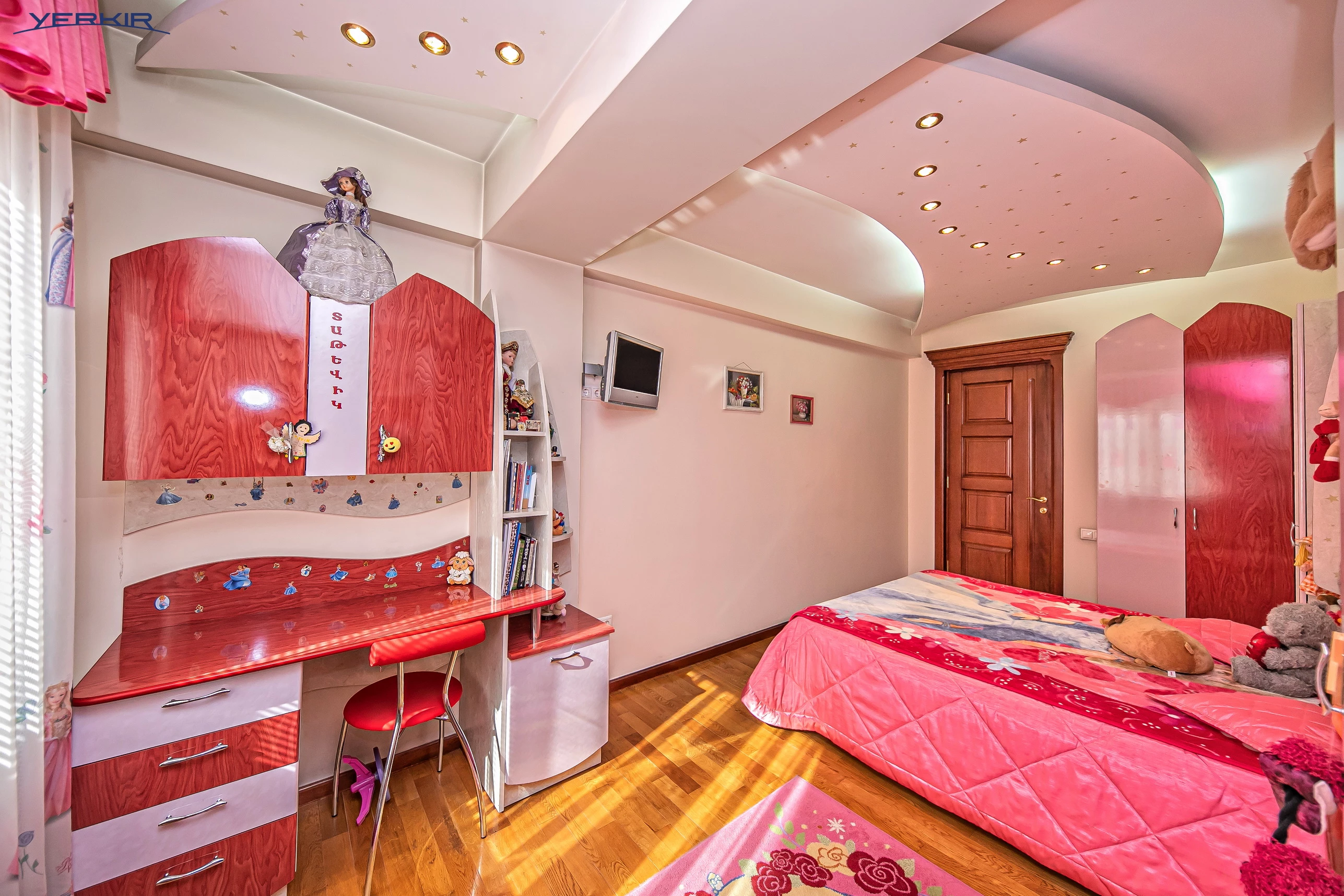 Apartments Code: 10+316111