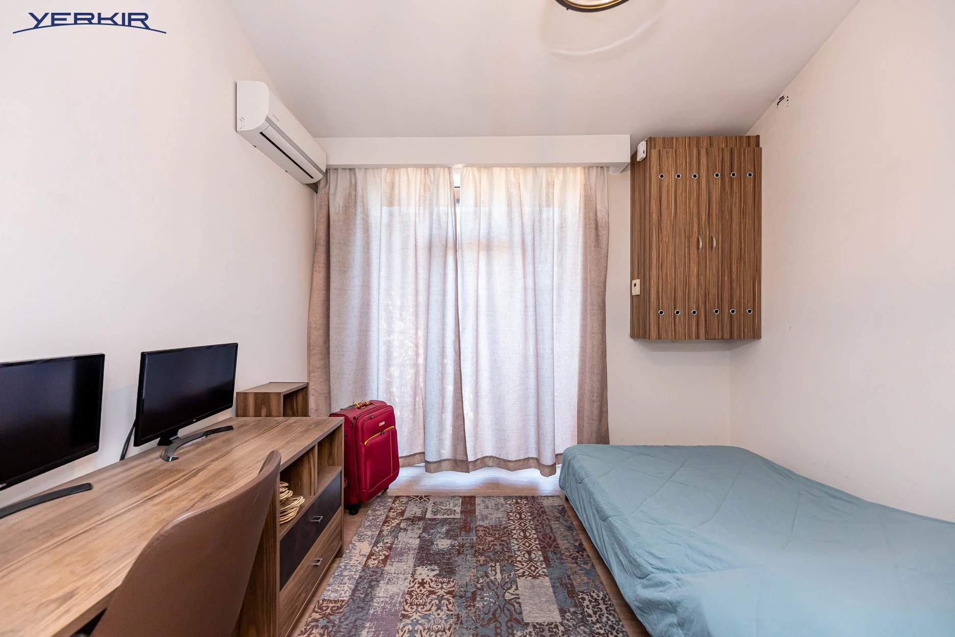 Apartments Code: 9+314918