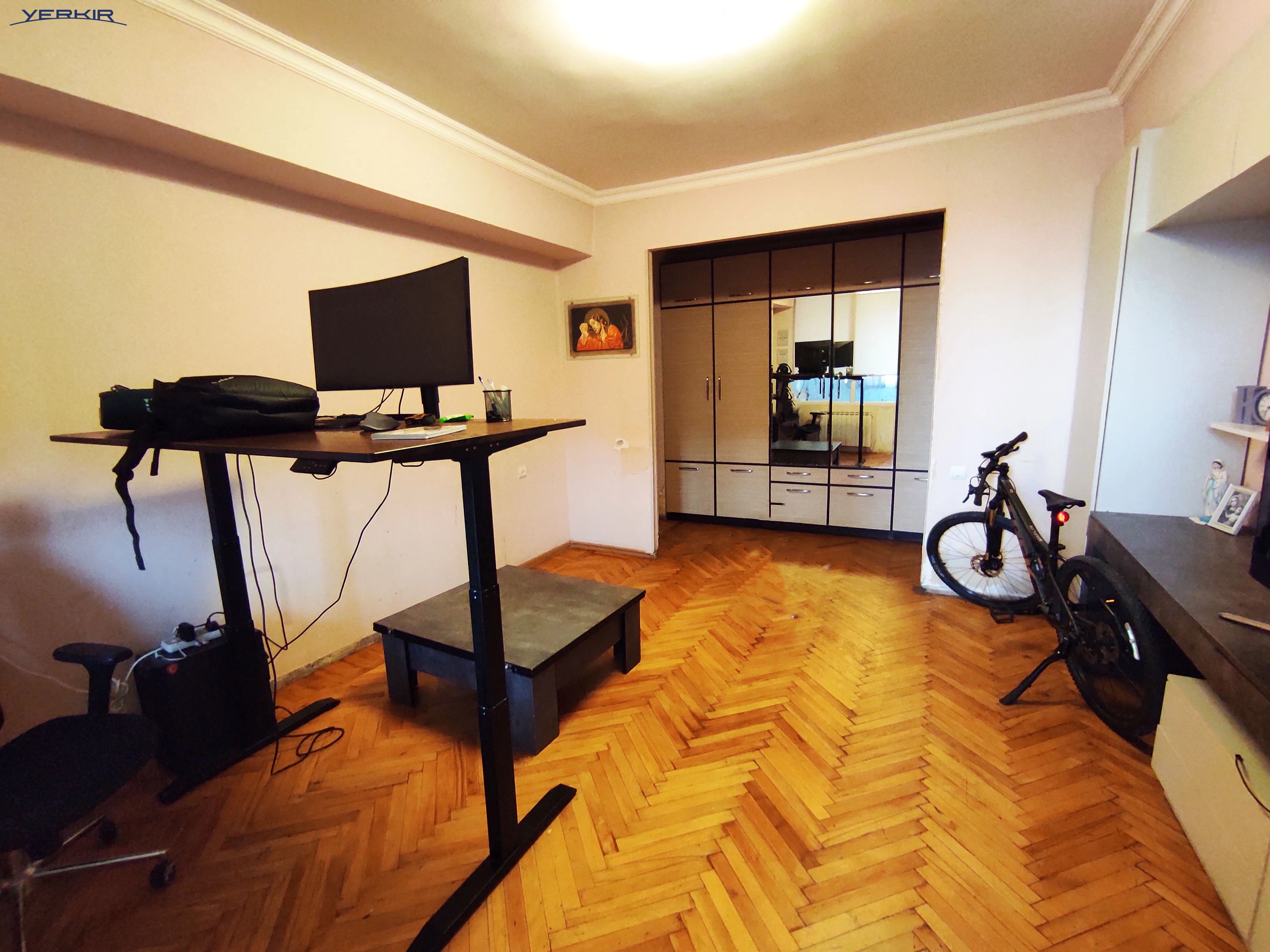 Apartments Code: 5+213348