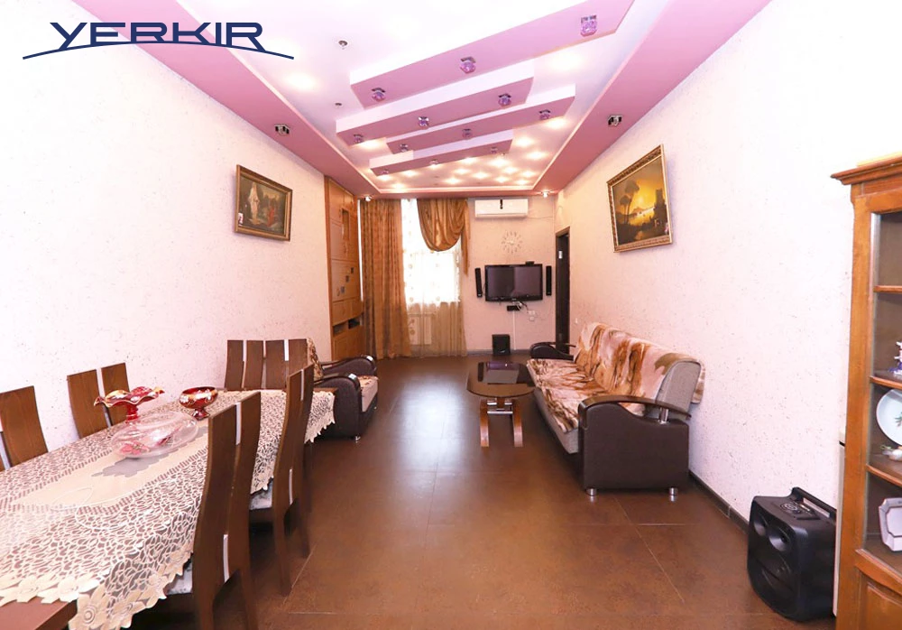 Apartments Code: 10+309014