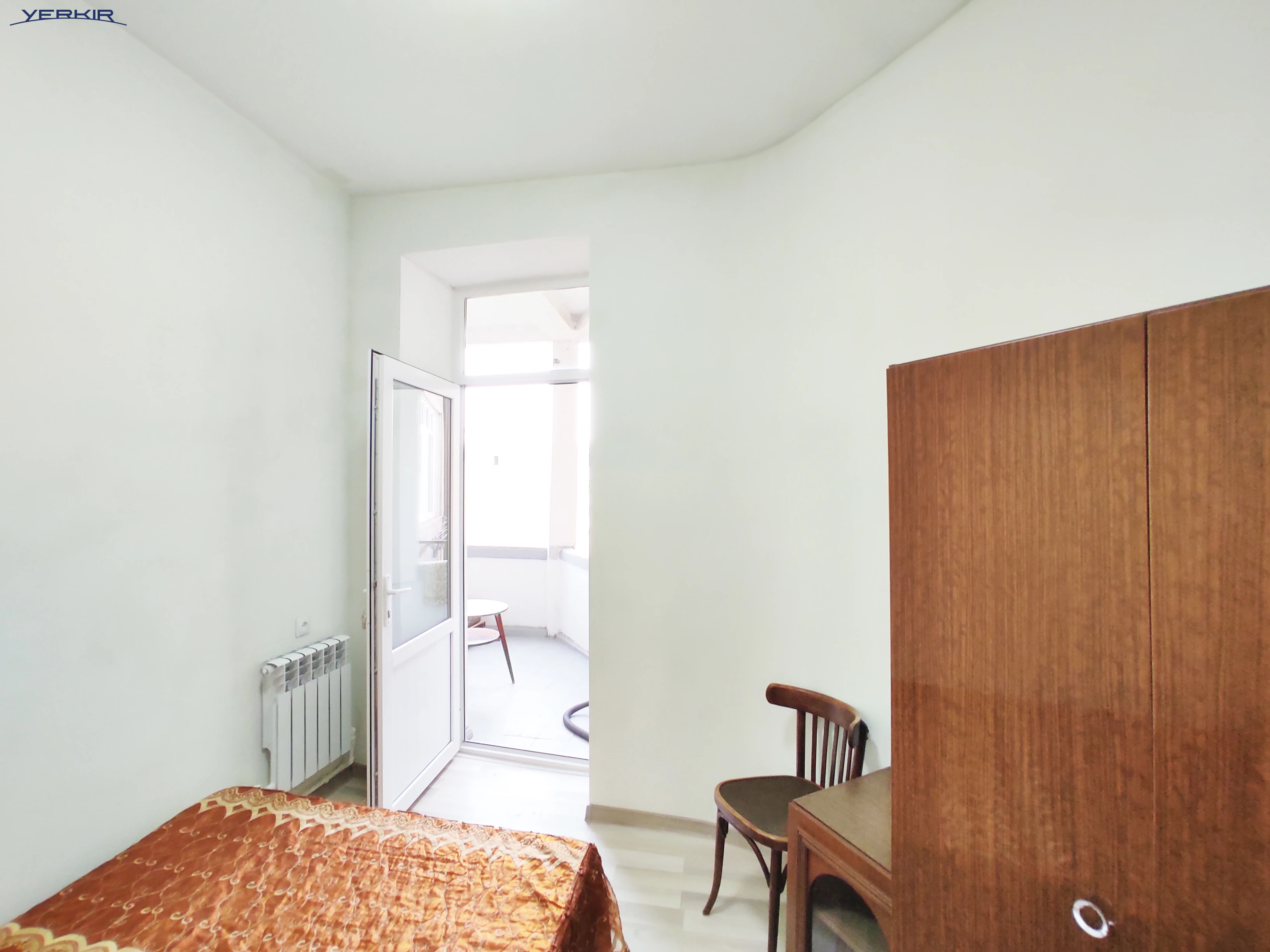 Apartments Code: 10+217651