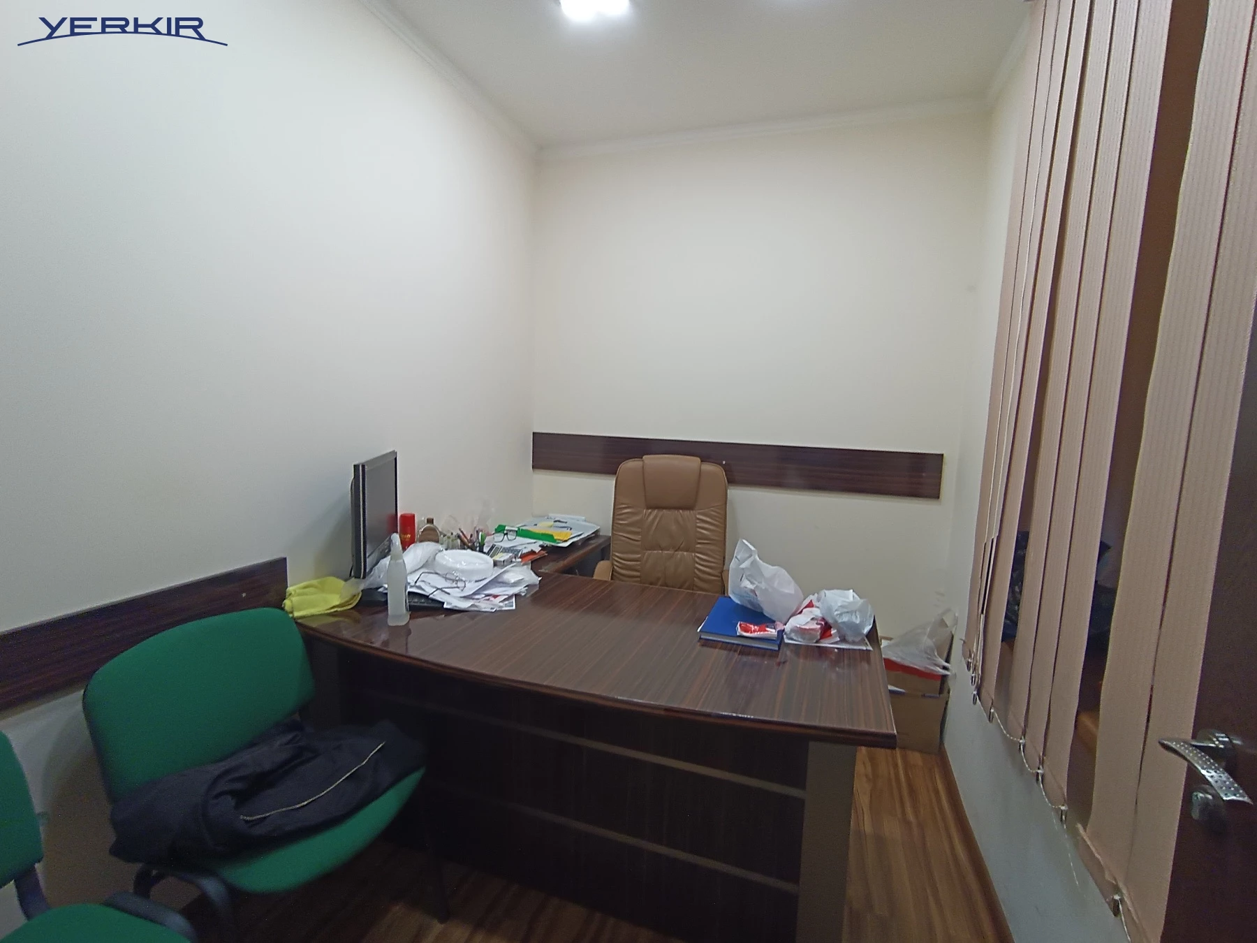 Կոմերցիոն Տարածքներ Կոդ` 9+916644
