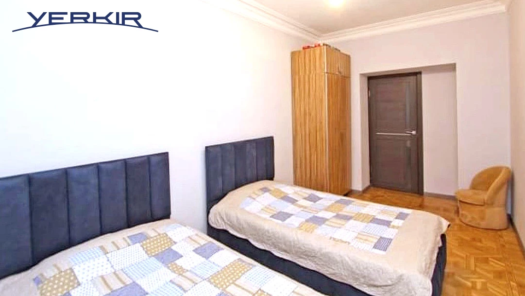 Apartments Code: 5+305168