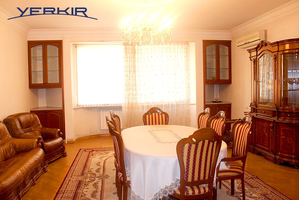 Apartments Code: 9+310587