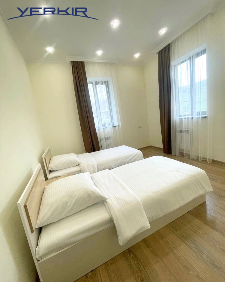 Houses Code: 9+509921