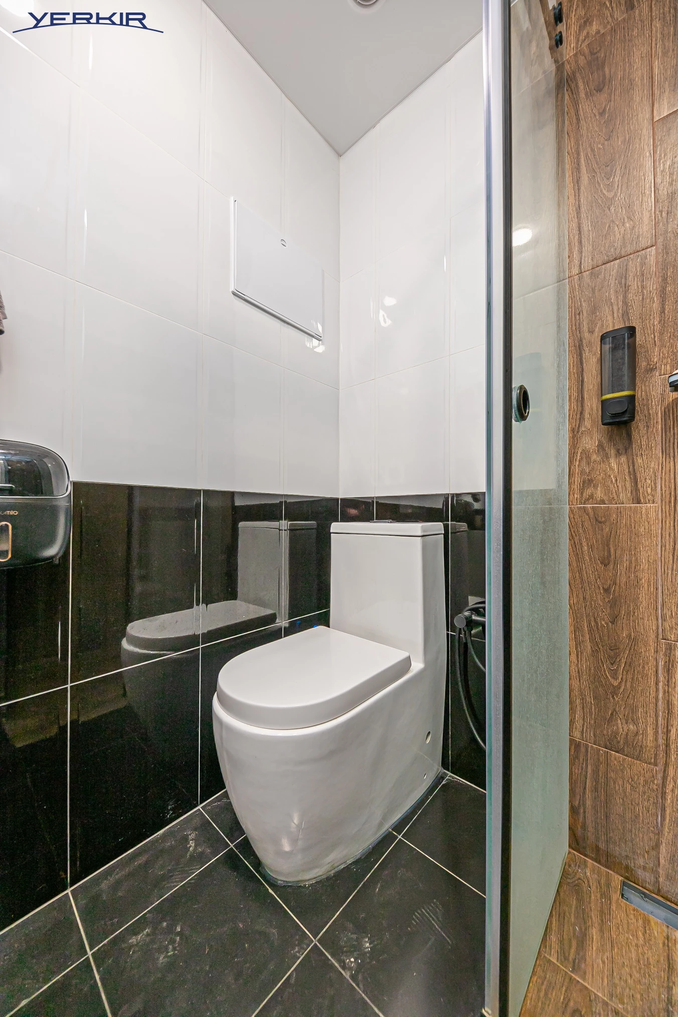 Բնակարաններ Կոդ` 5+219009