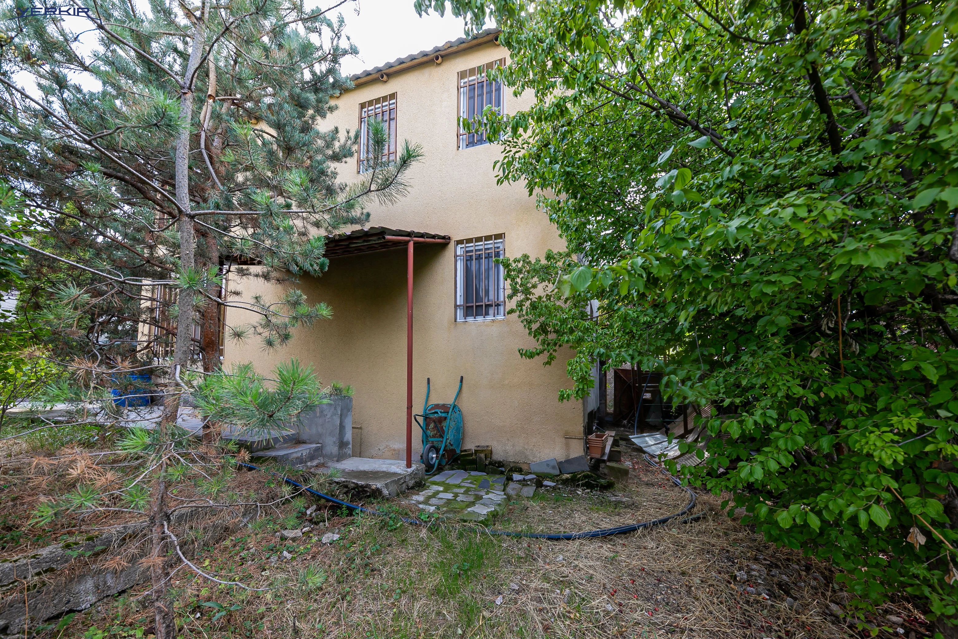 Houses Code: 2+520123