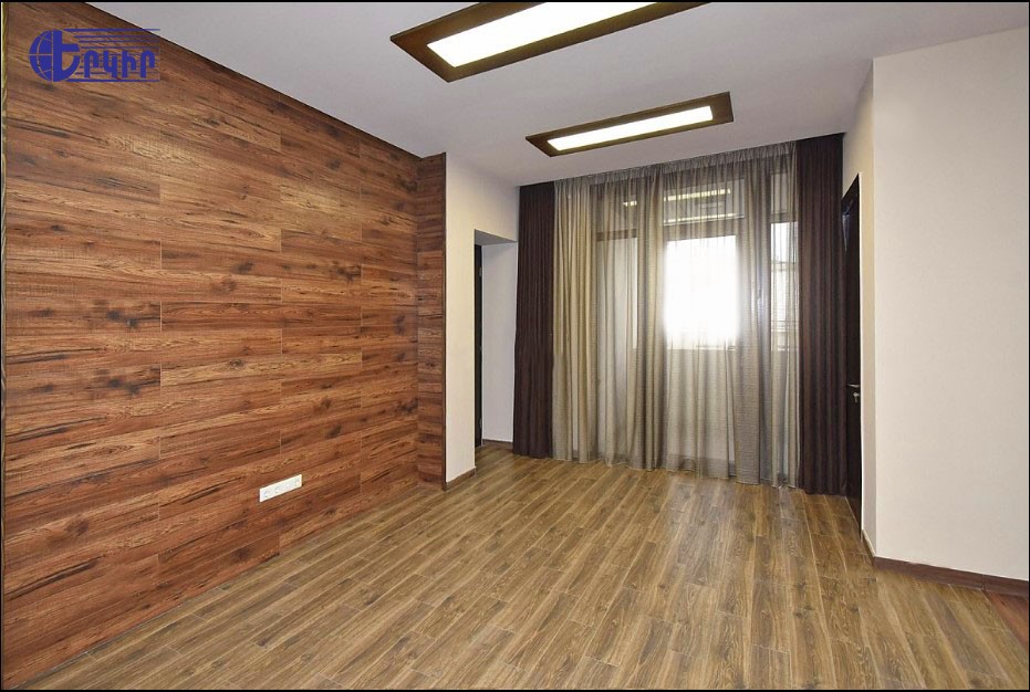 Առանձնատներ Կոդ` 5+50149