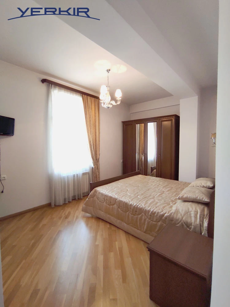 Բնակարաններ Կոդ` 9+308957