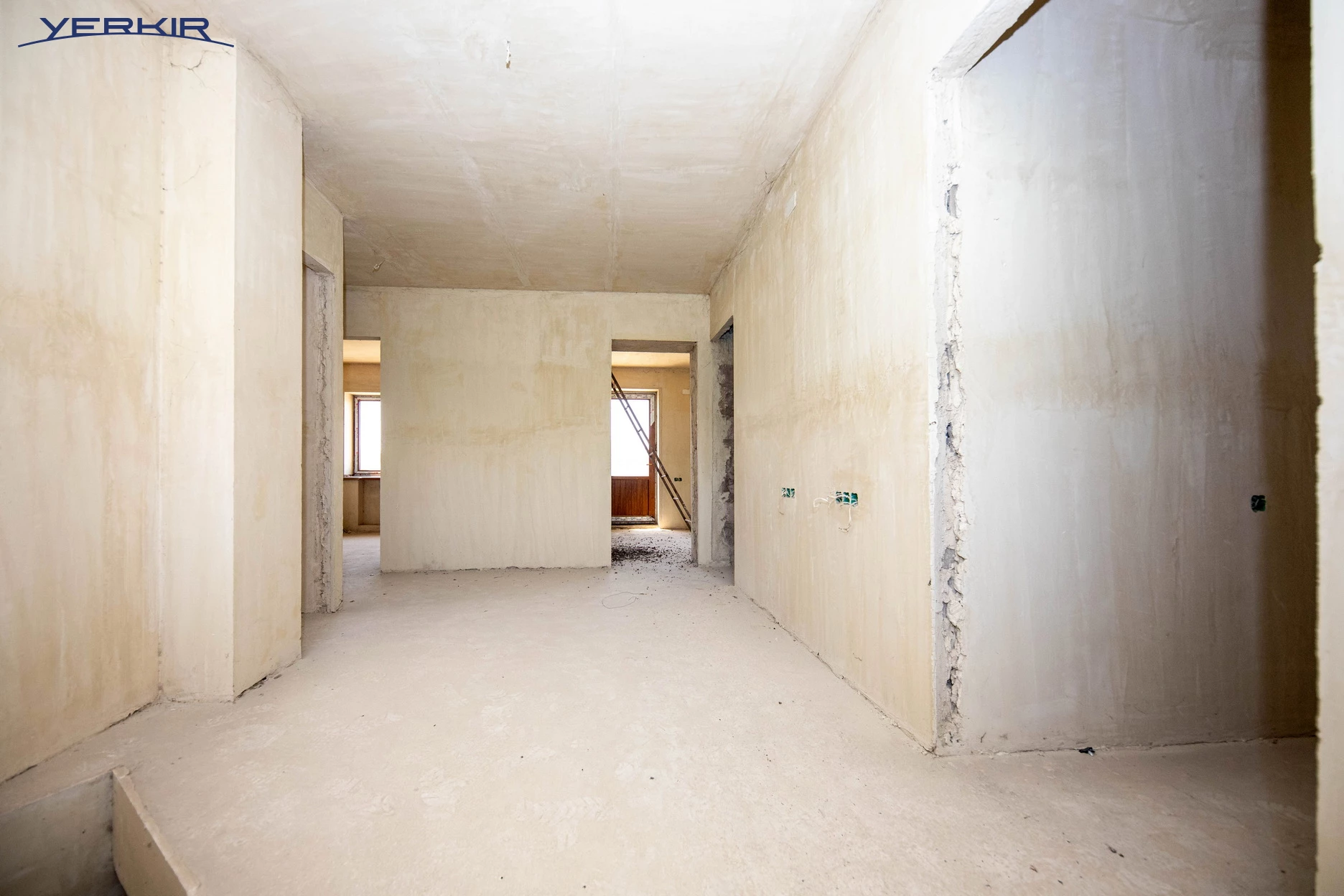 Առանձնատներ Կոդ` 4+511958