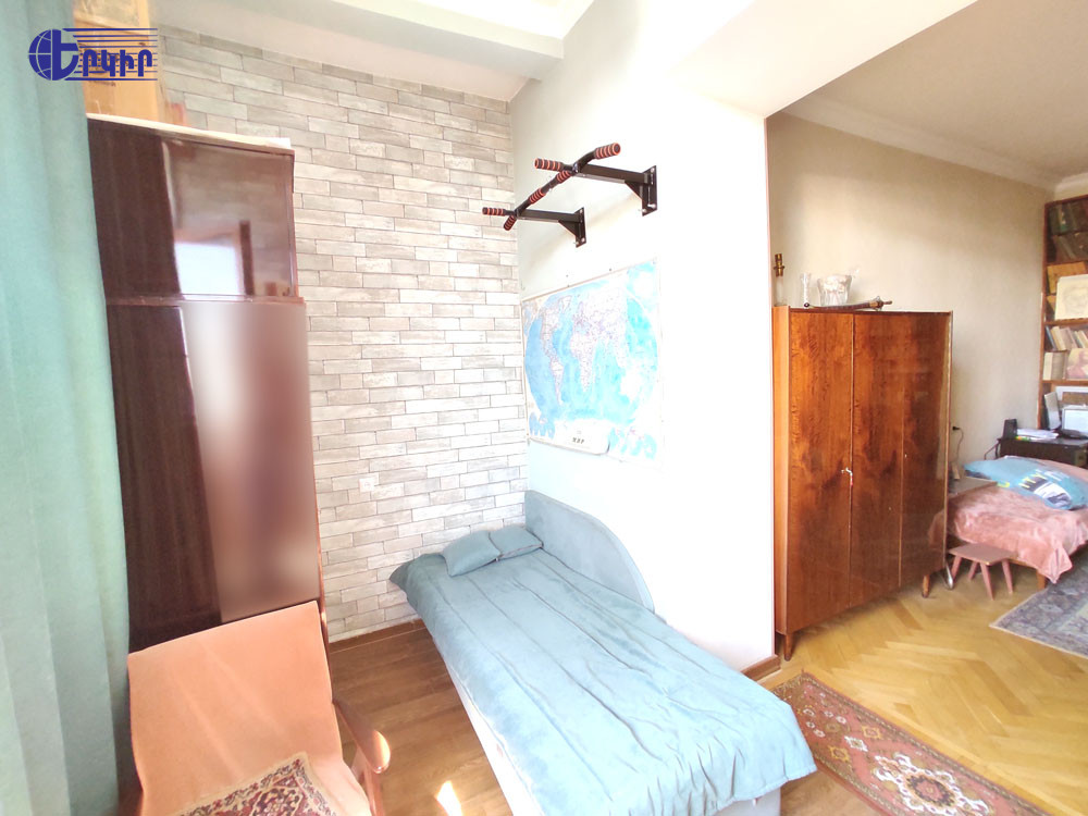 Բնակարաններ Կոդ` 10+303677