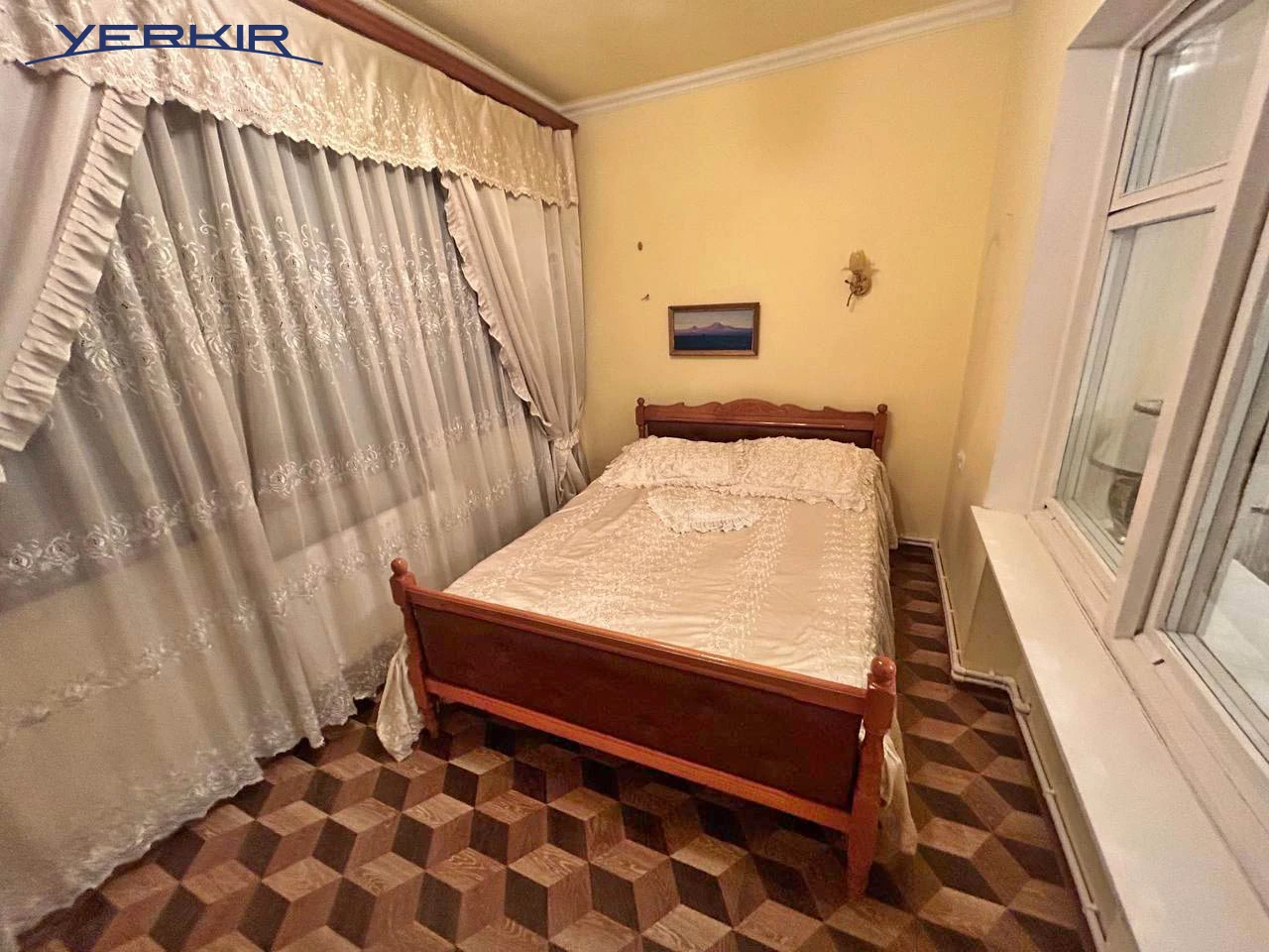 Բնակարաններ Կոդ` 4+213683