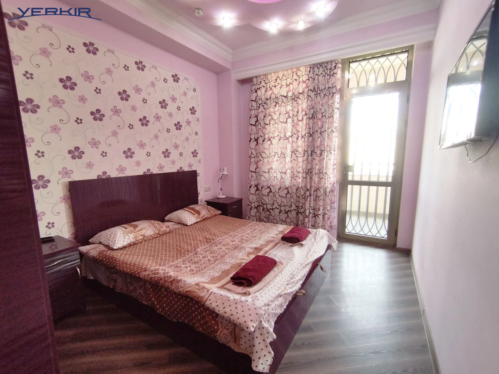 Բնակարաններ Կոդ` 2+212412