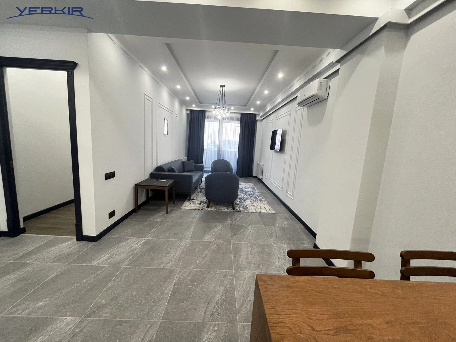 Квартиры Код 5+2400348