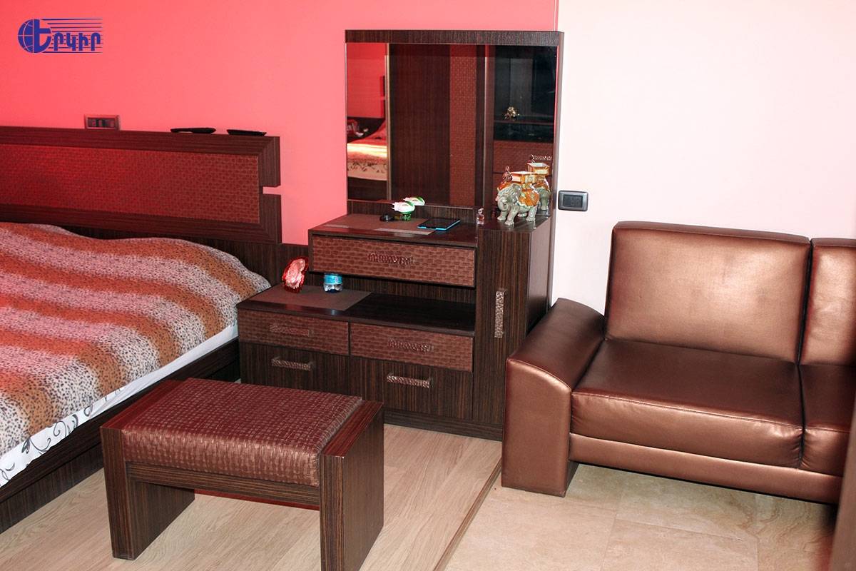 Առանձնատներ Կոդ` 4+50823