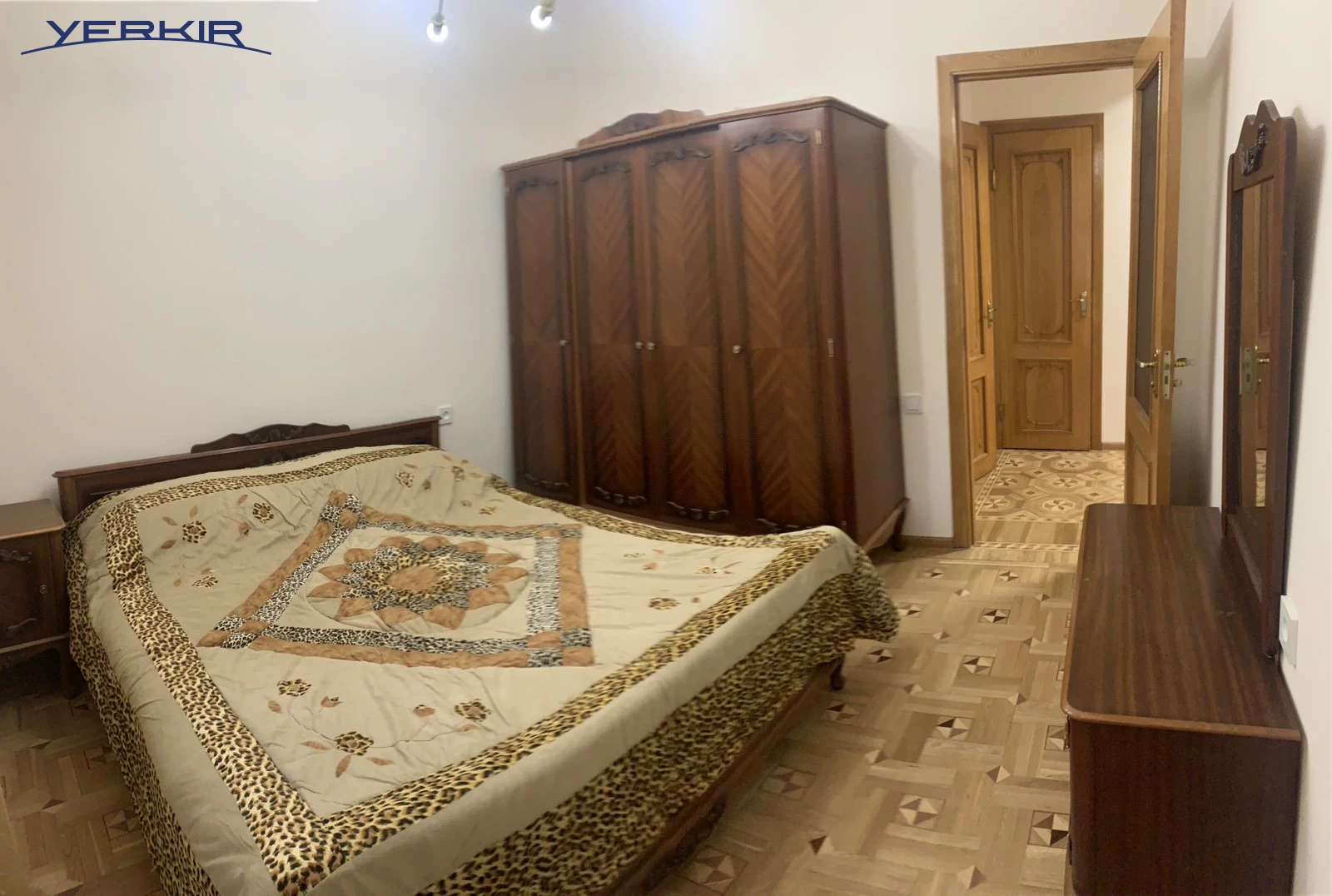 Բնակարաններ Կոդ` 2+20017